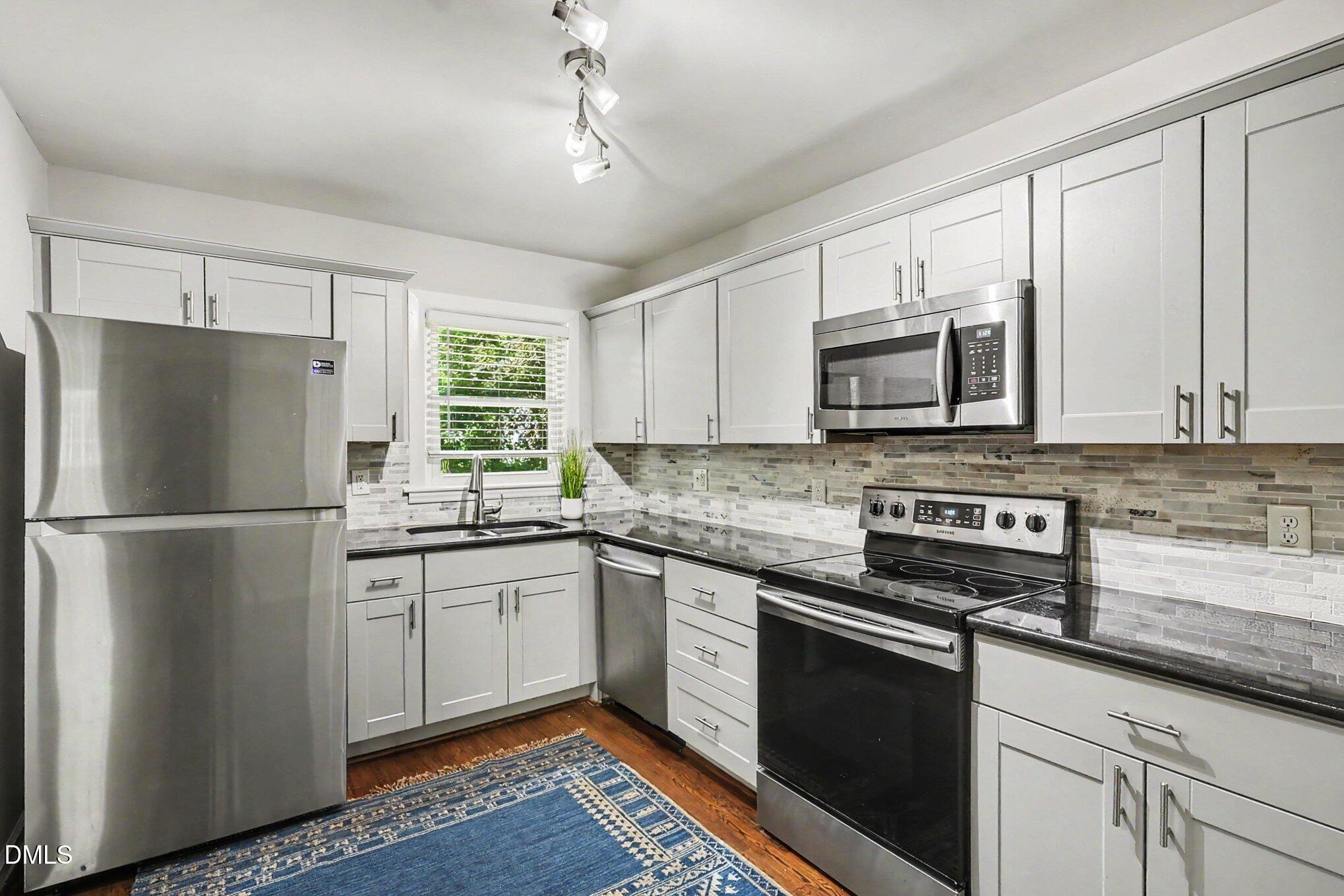 416 Parnell Drive Property Photo 8