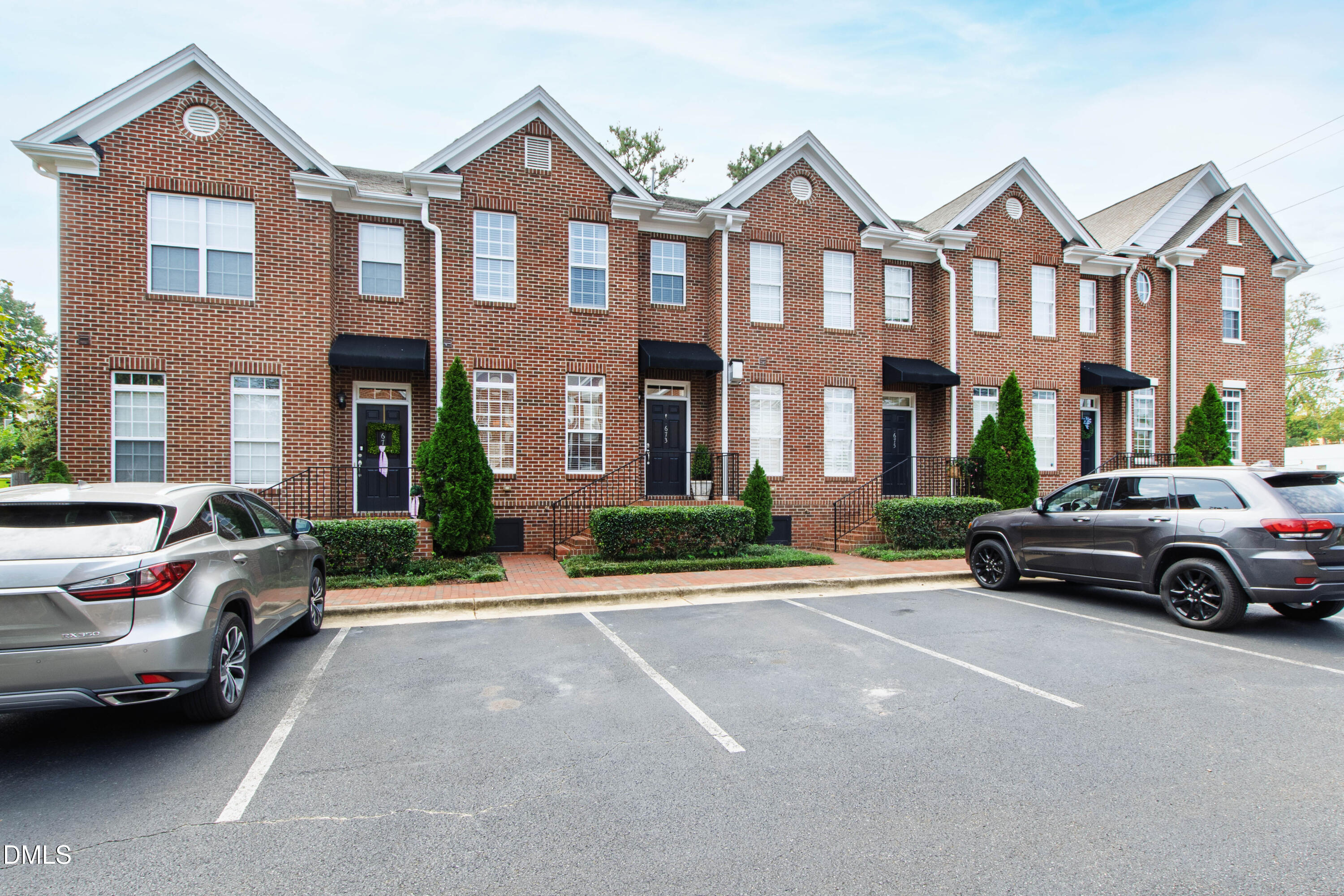 673 Highpark Lane Property Photo 1