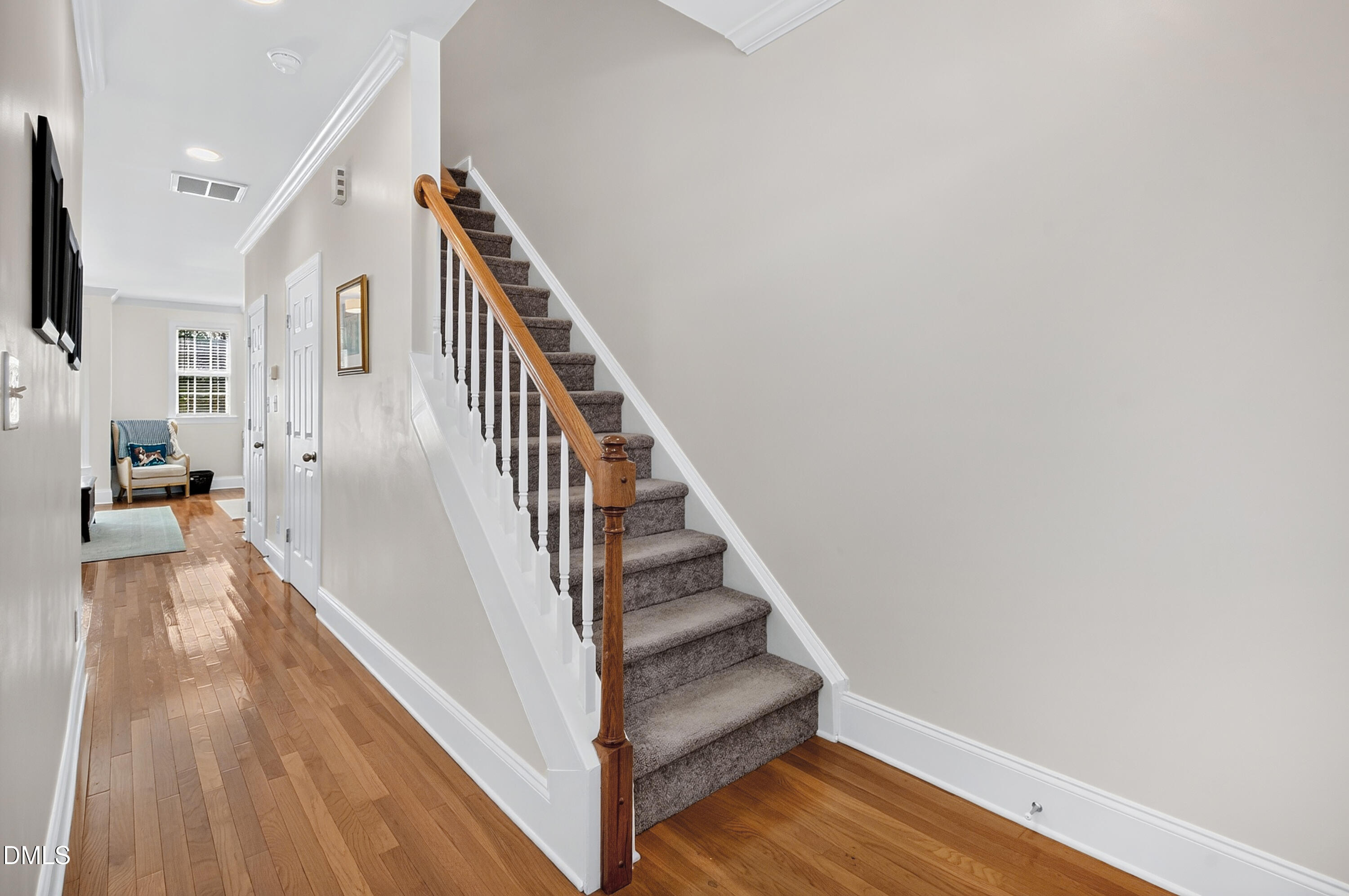 673 Highpark Lane Property Photo 9