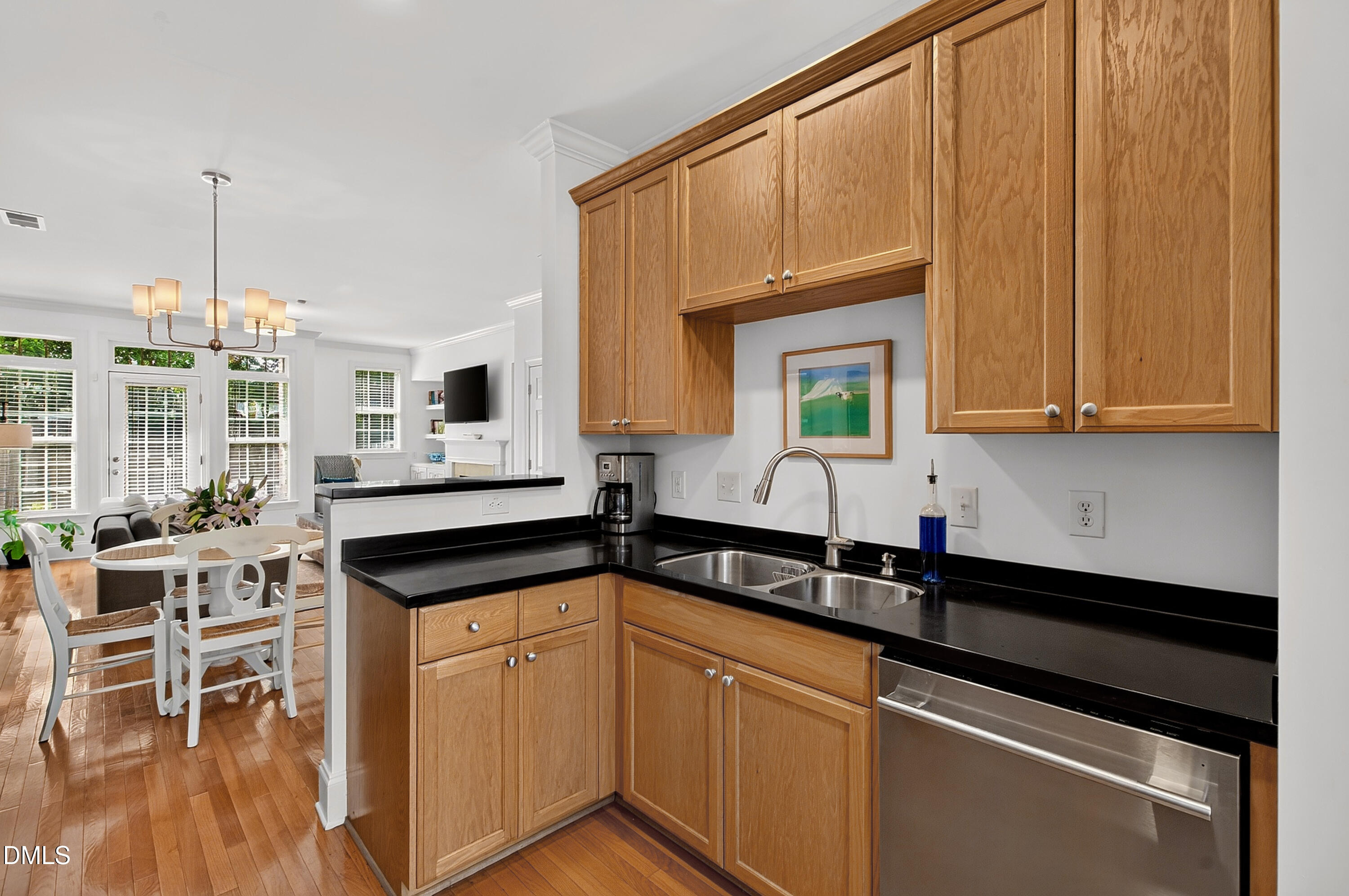 673 Highpark Lane Property Photo 12