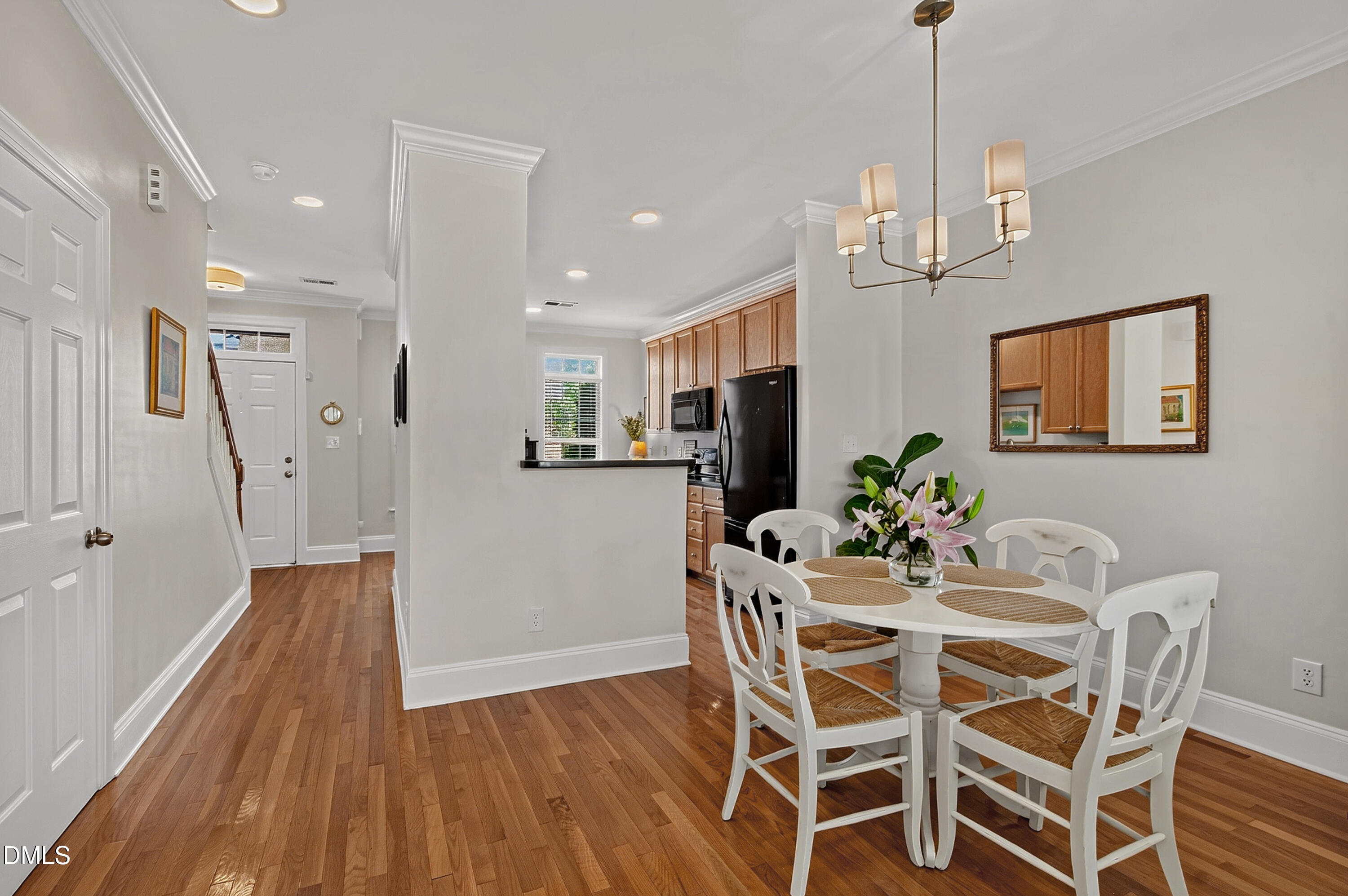 673 Highpark Lane Property Photo 14