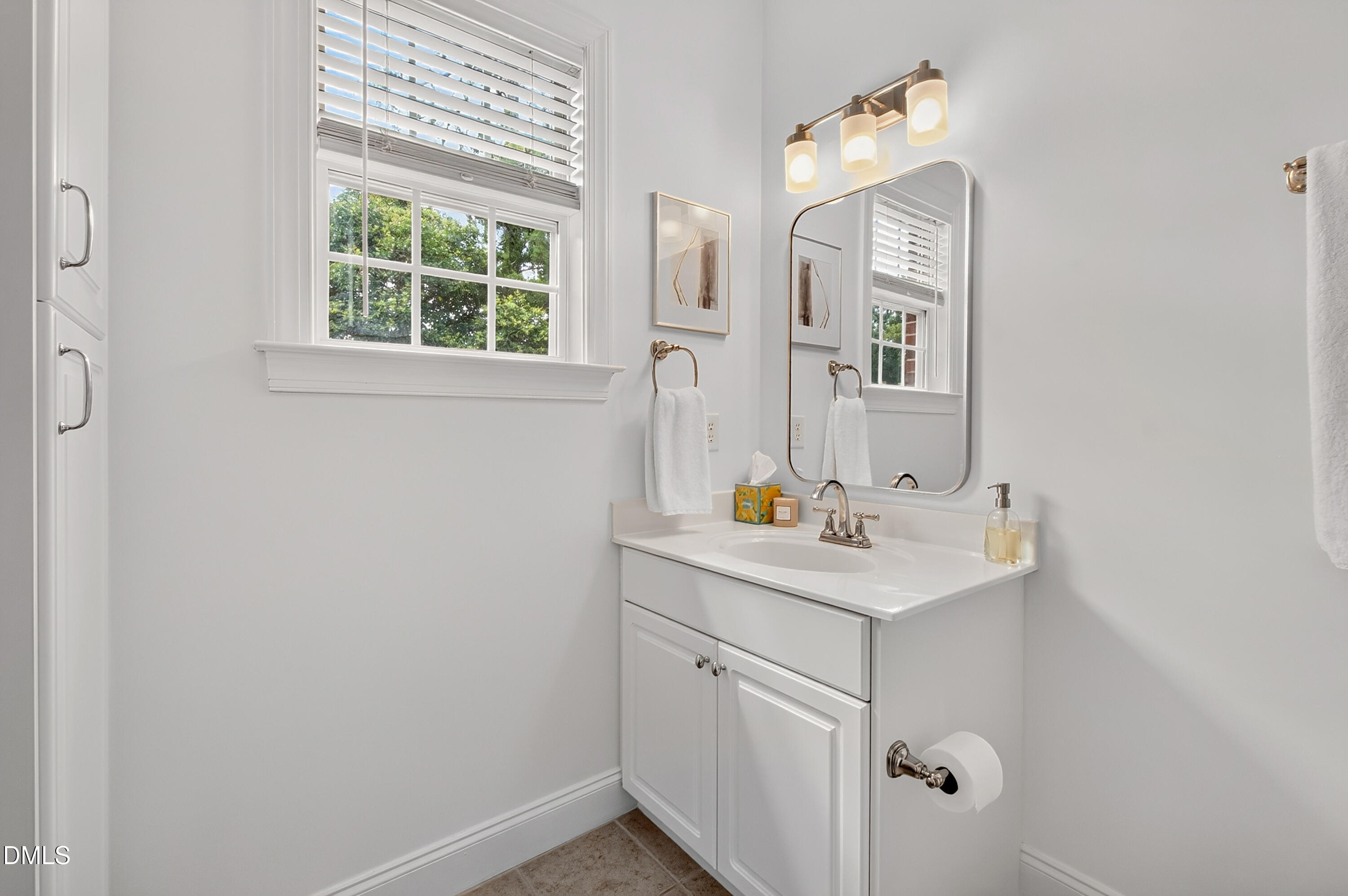 673 Highpark Lane Property Photo 23