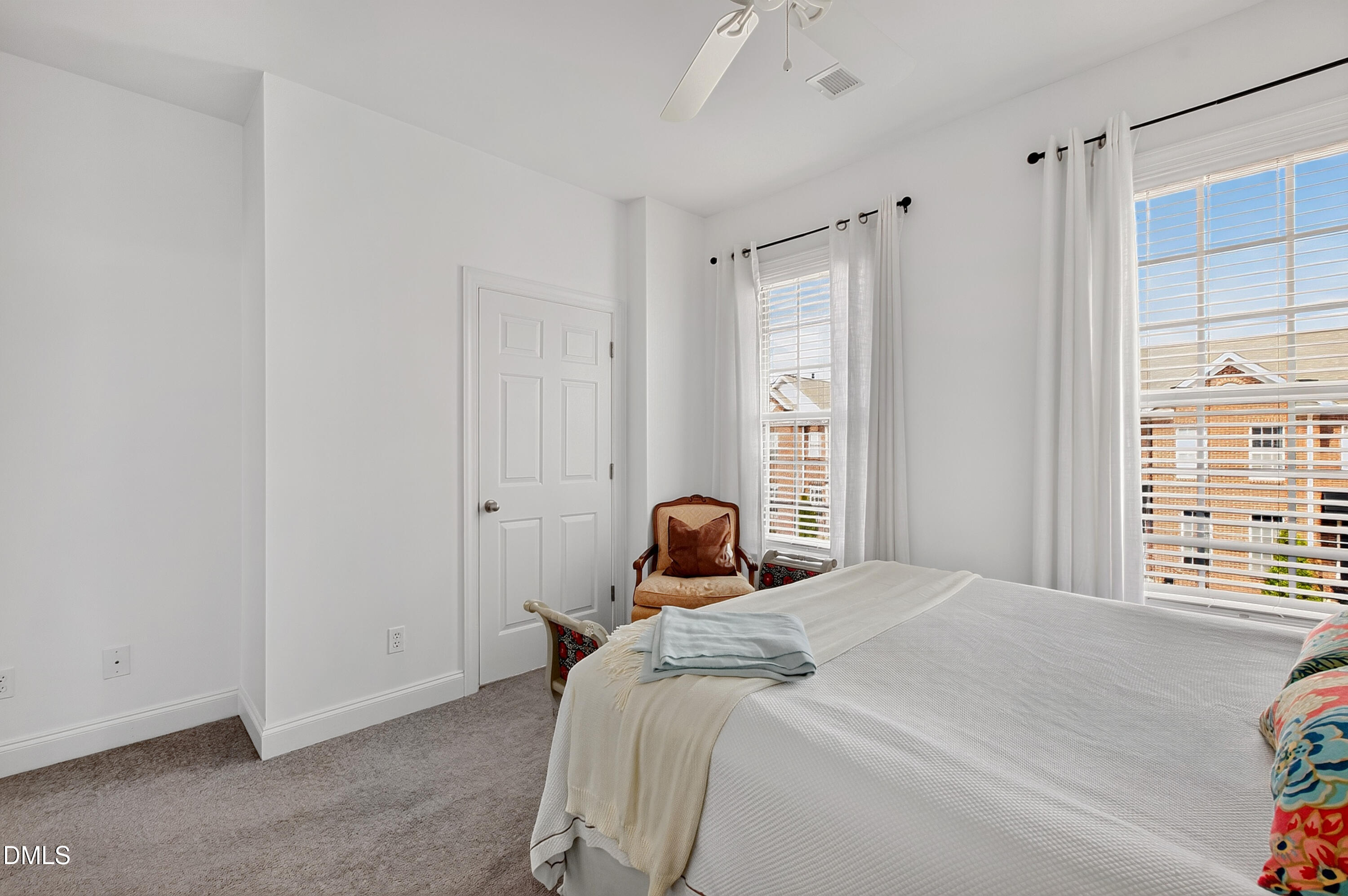 673 Highpark Lane Property Photo 27