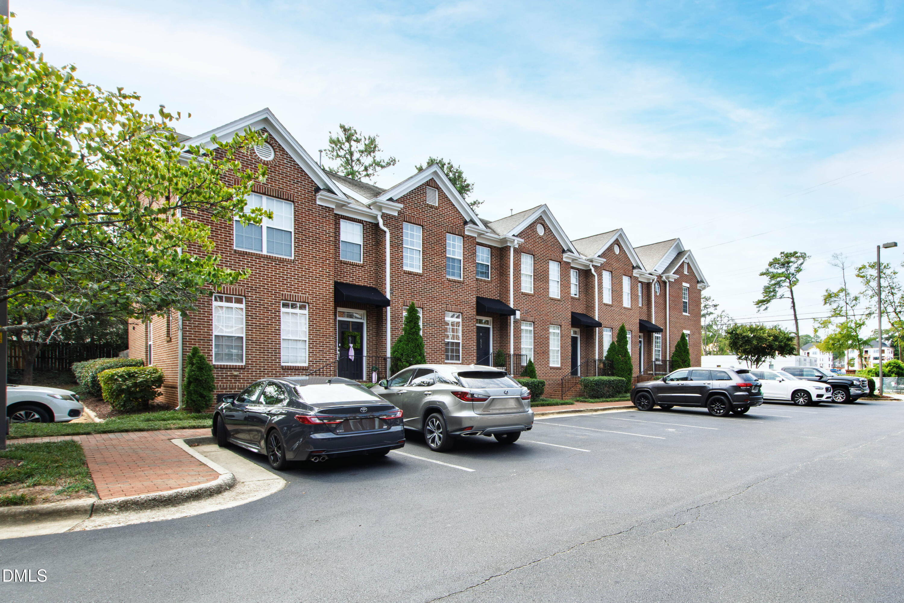 673 Highpark Lane Property Photo 35