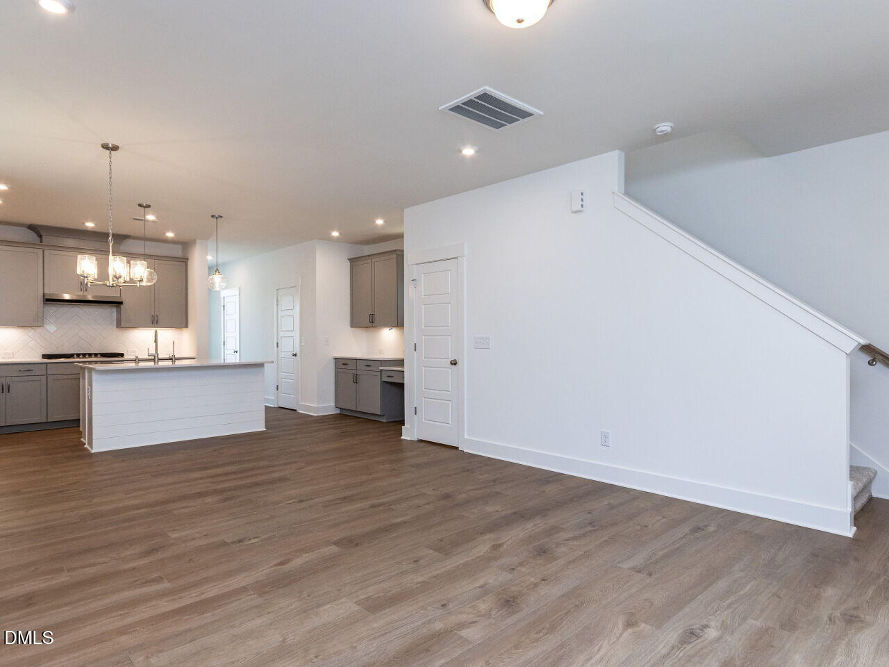 43 Tallgrass Road Property Photo 8