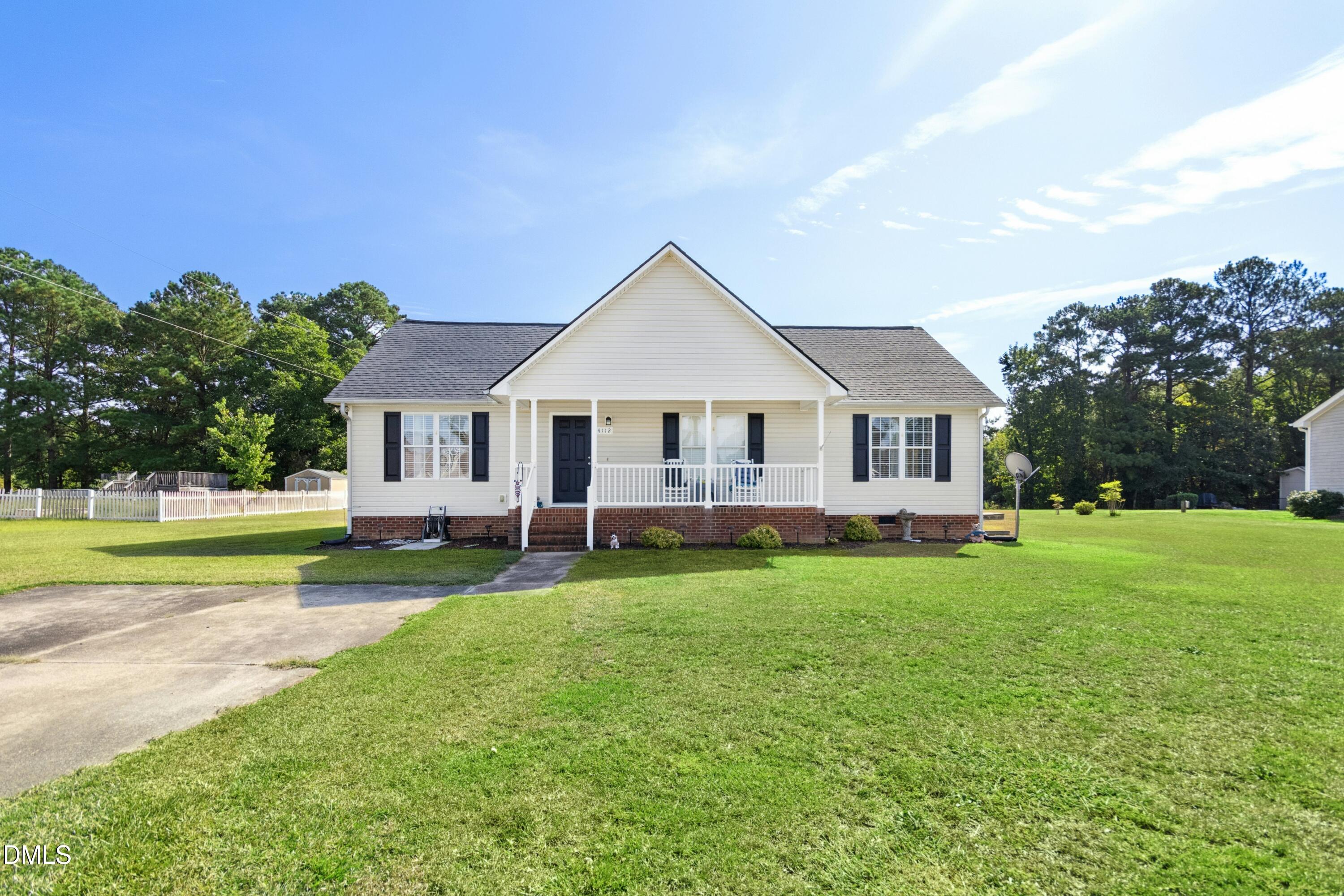 4112 Hopkins Trace Lane Property Photo 1