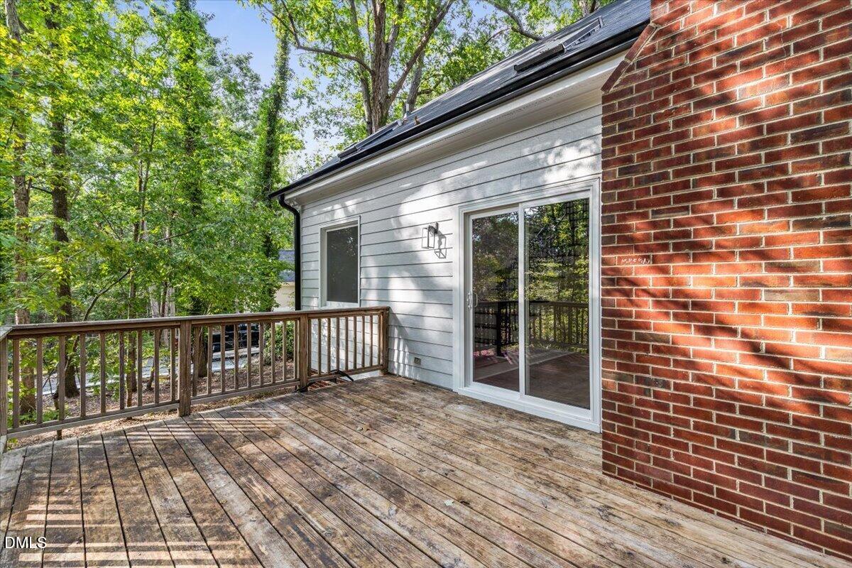 133 Light Falls Drive Property Photo 28