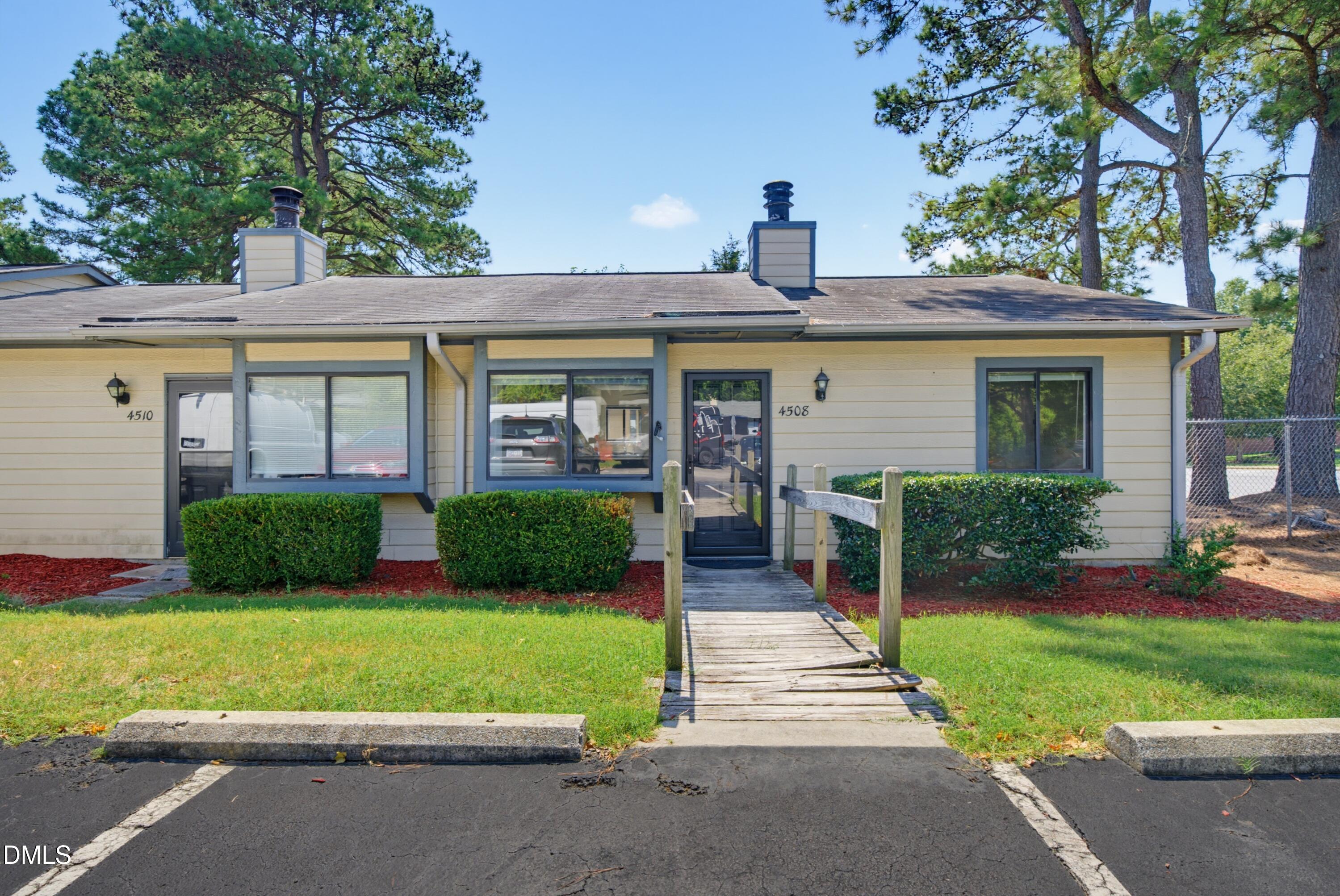 4508 N New Hope Road Property Photo 1
