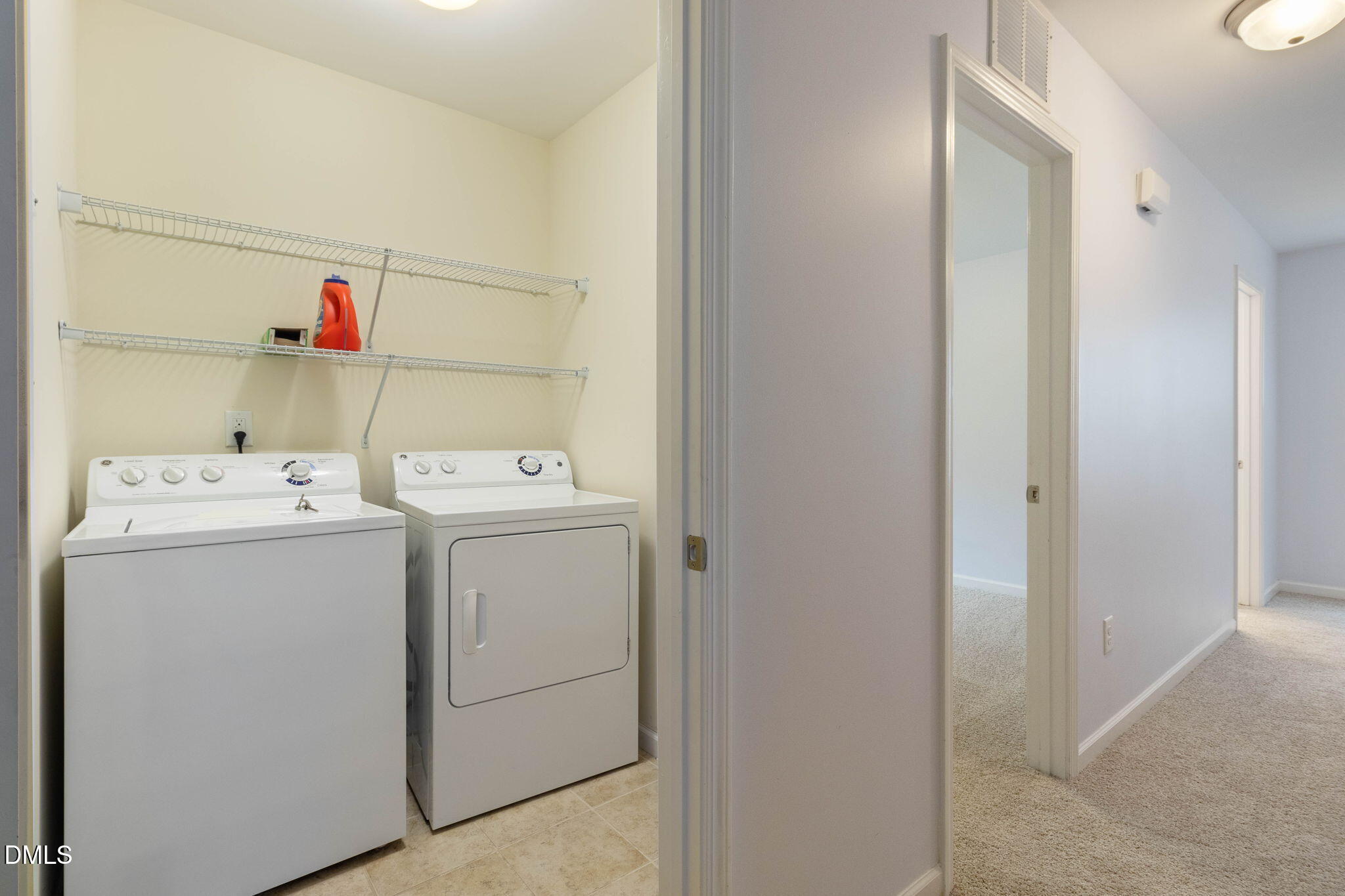 2041 Longmont Drive Property Photo 26