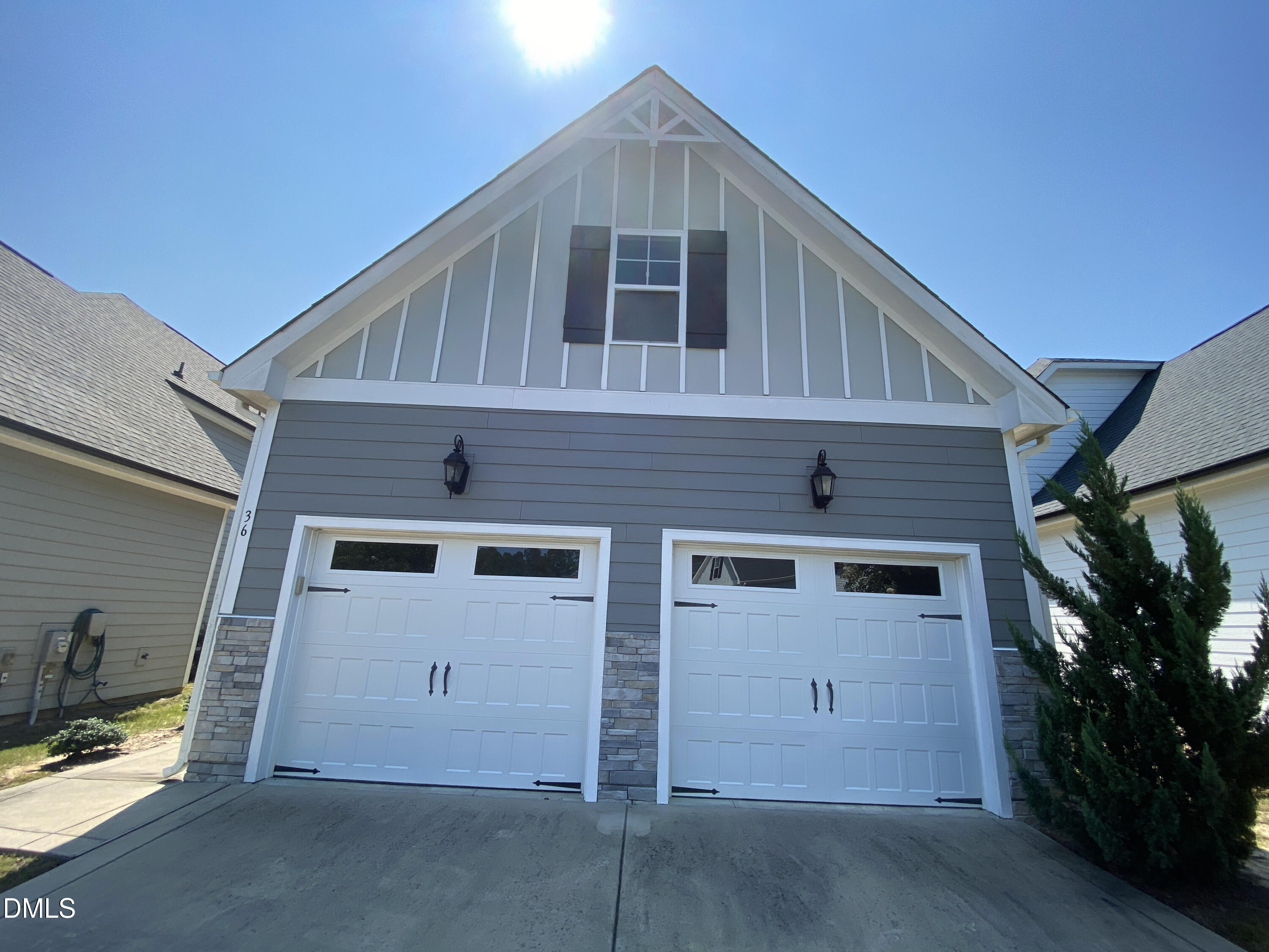 36 Spruce Hollow Circle Property Photo 1