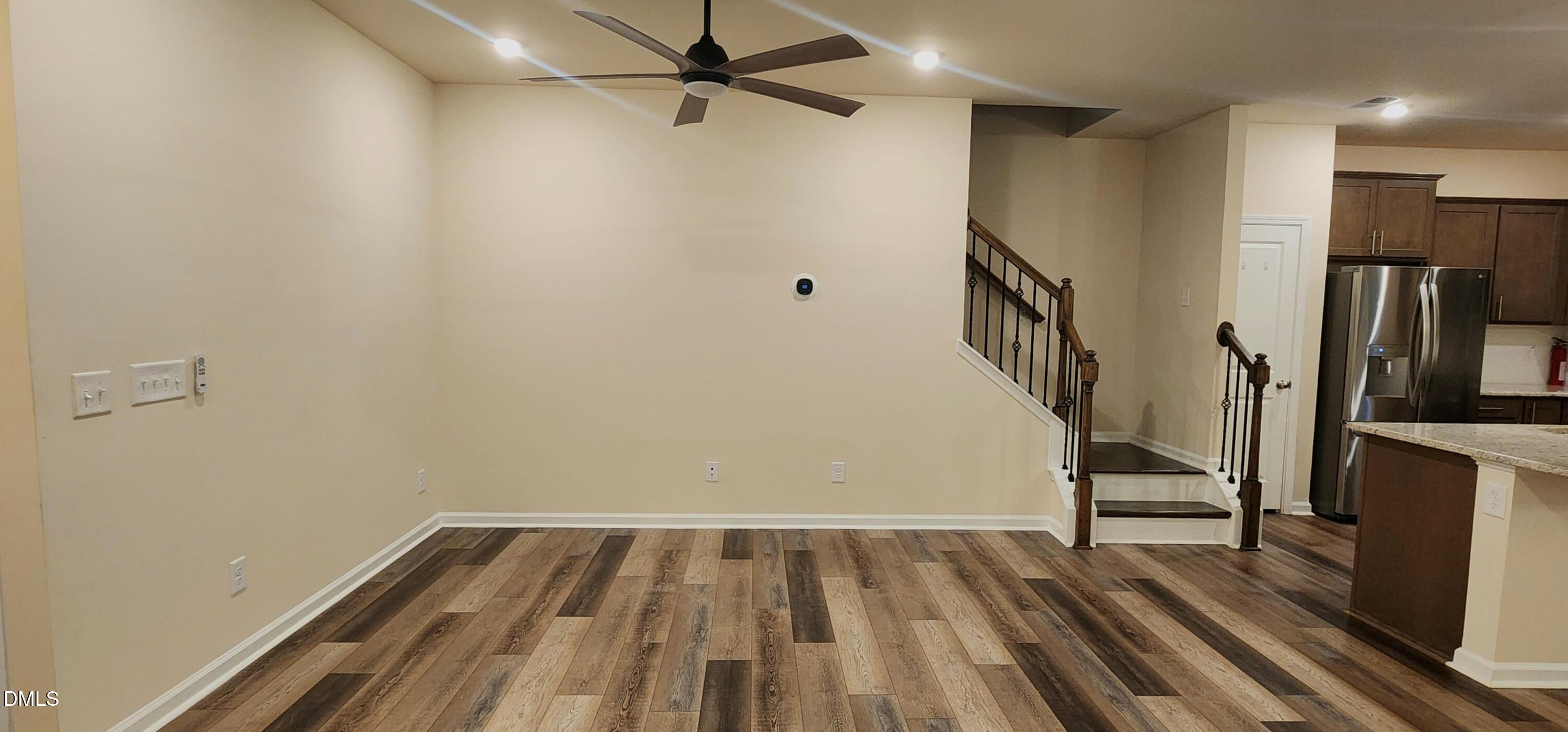 1504 Glacier Drive Property Photo 3