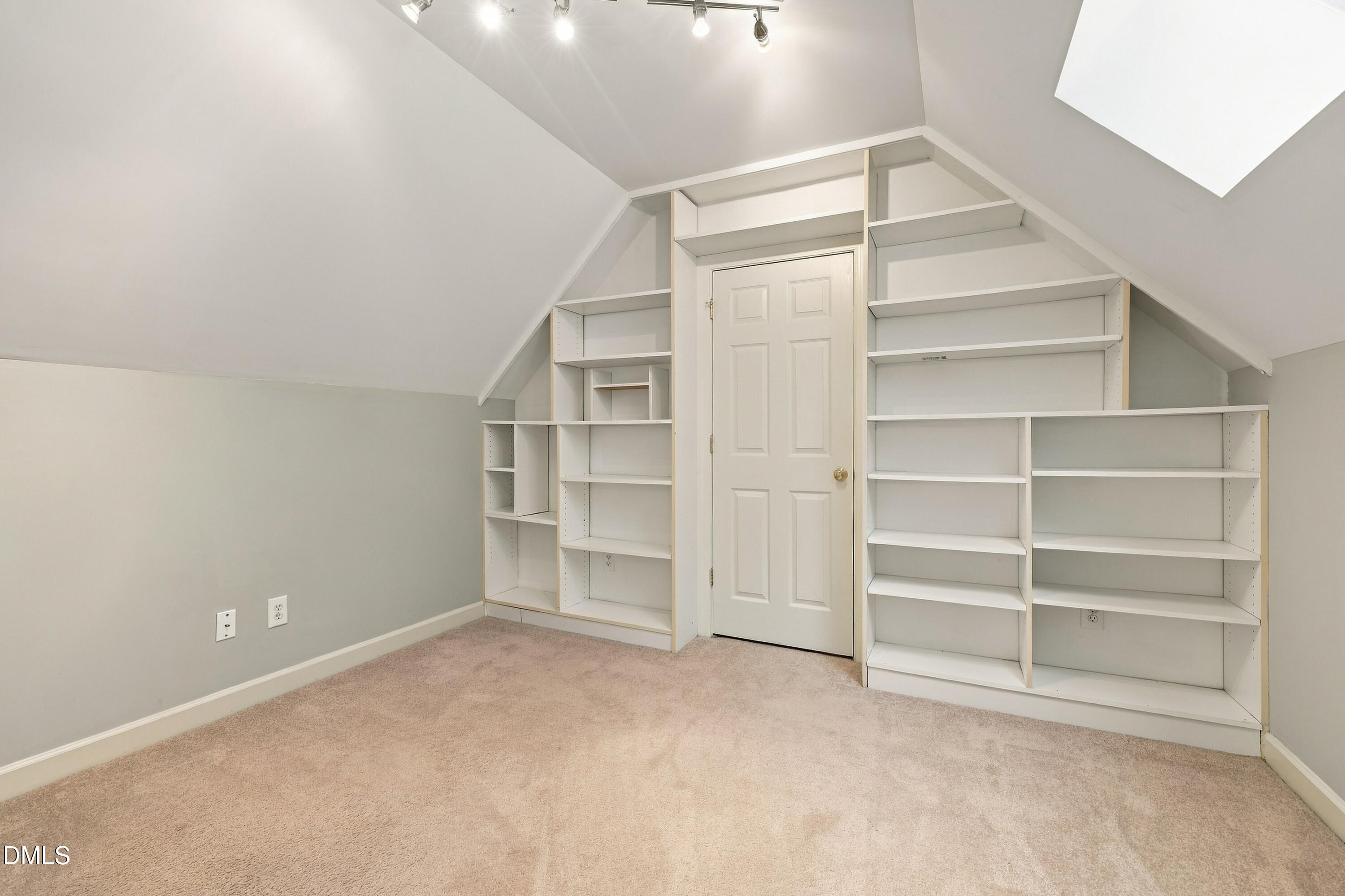 207 Magnolia Bloom Court Property Photo 37