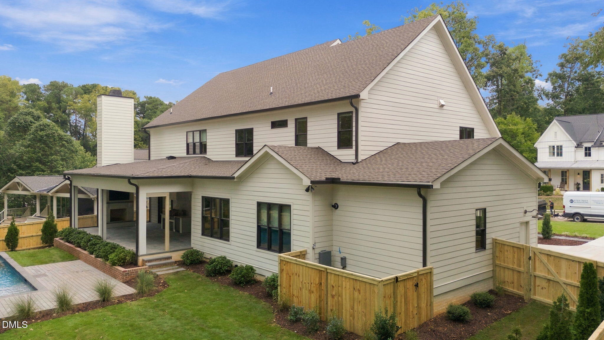 5321 Inglewood Lane Property Photo 8