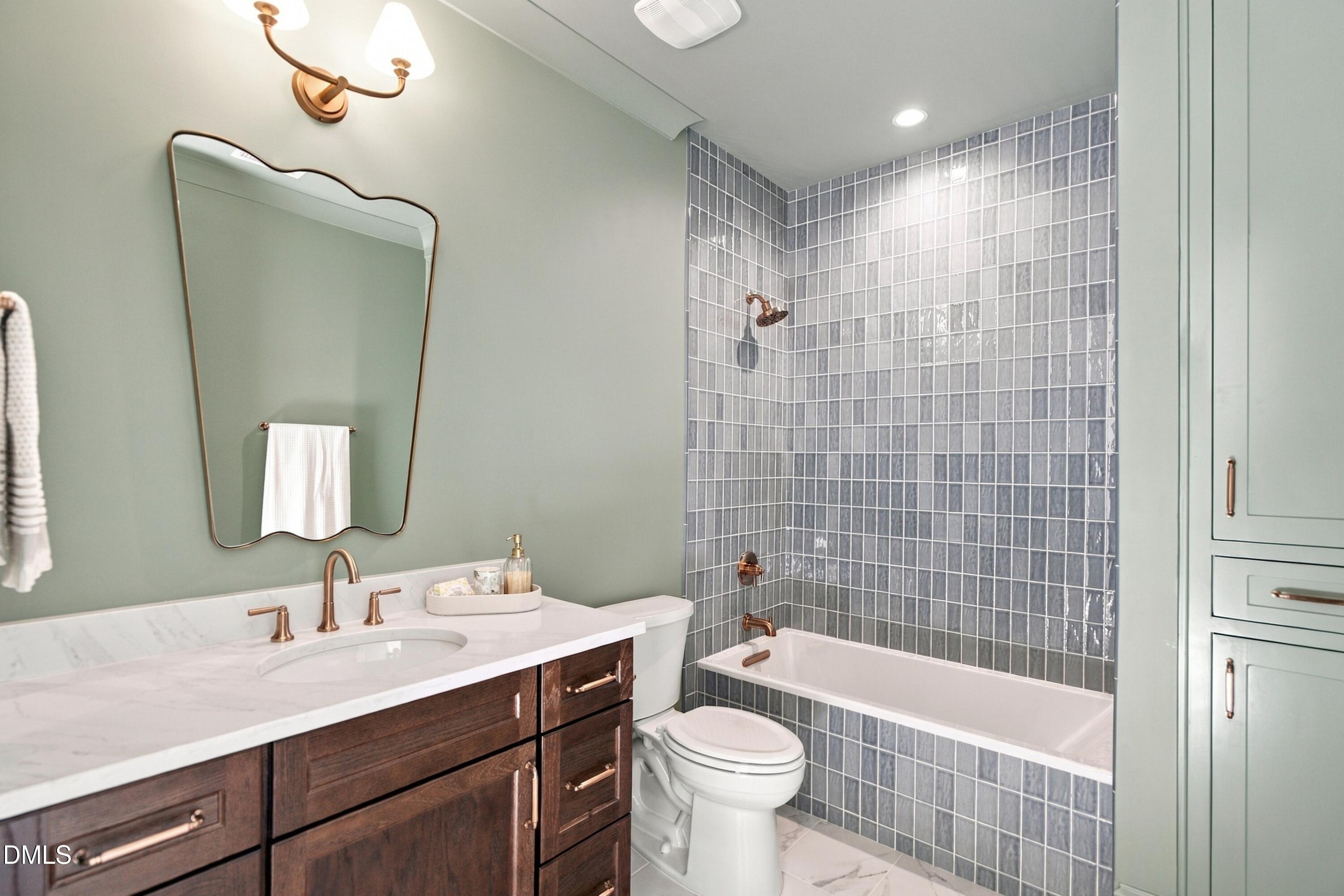 5321 Inglewood Lane Property Photo 43