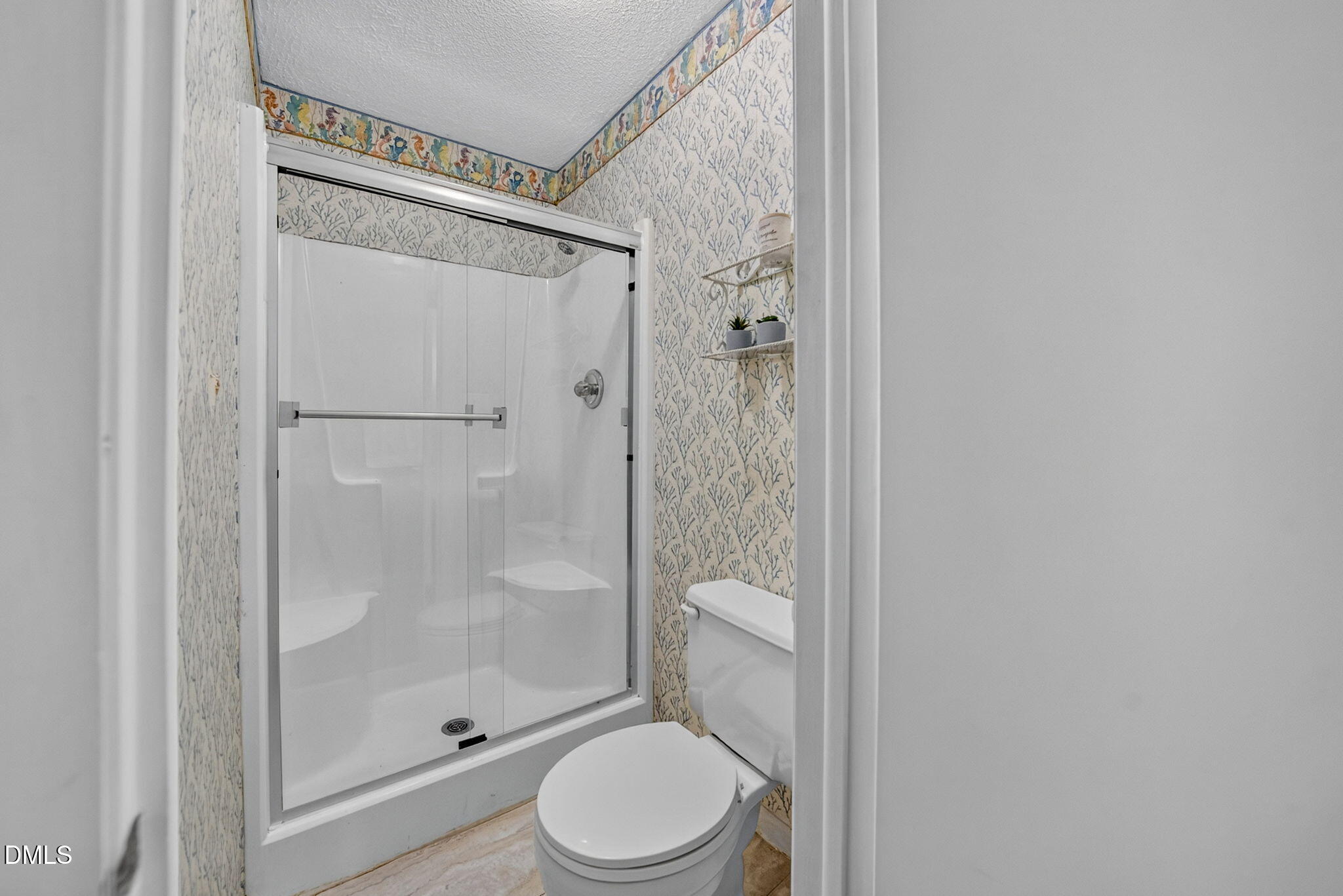 2013 Englewood Drive Property Photo 13
