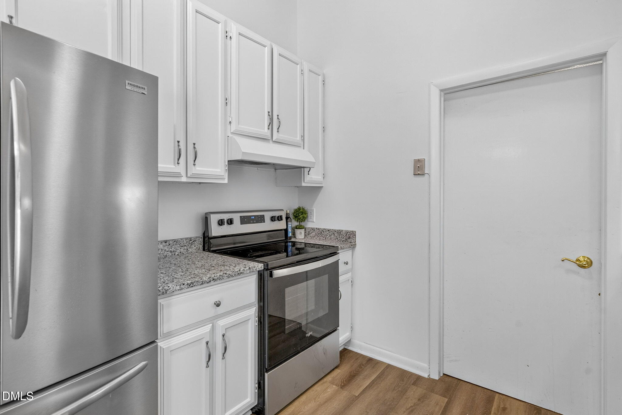 2013 Englewood Drive Property Photo 19