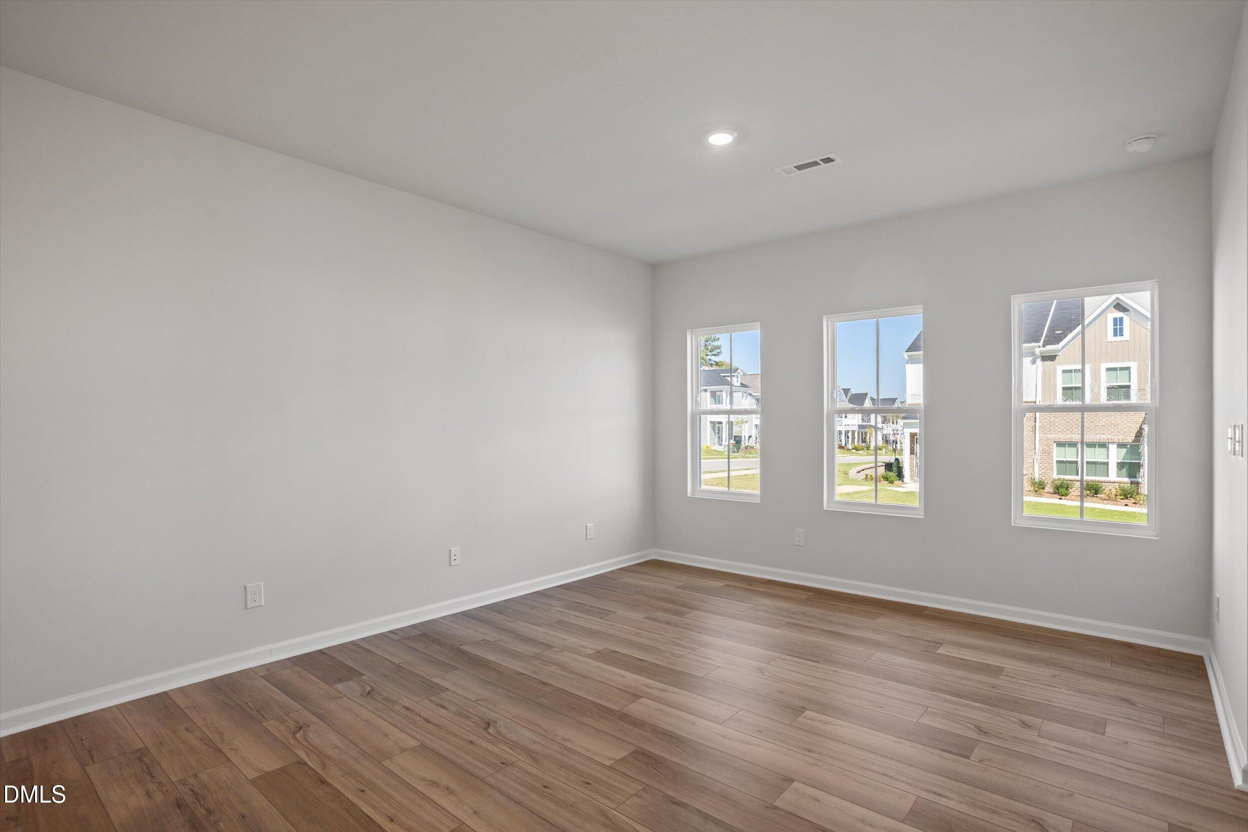 107 Wood Aster Way 302 Property Photo 7