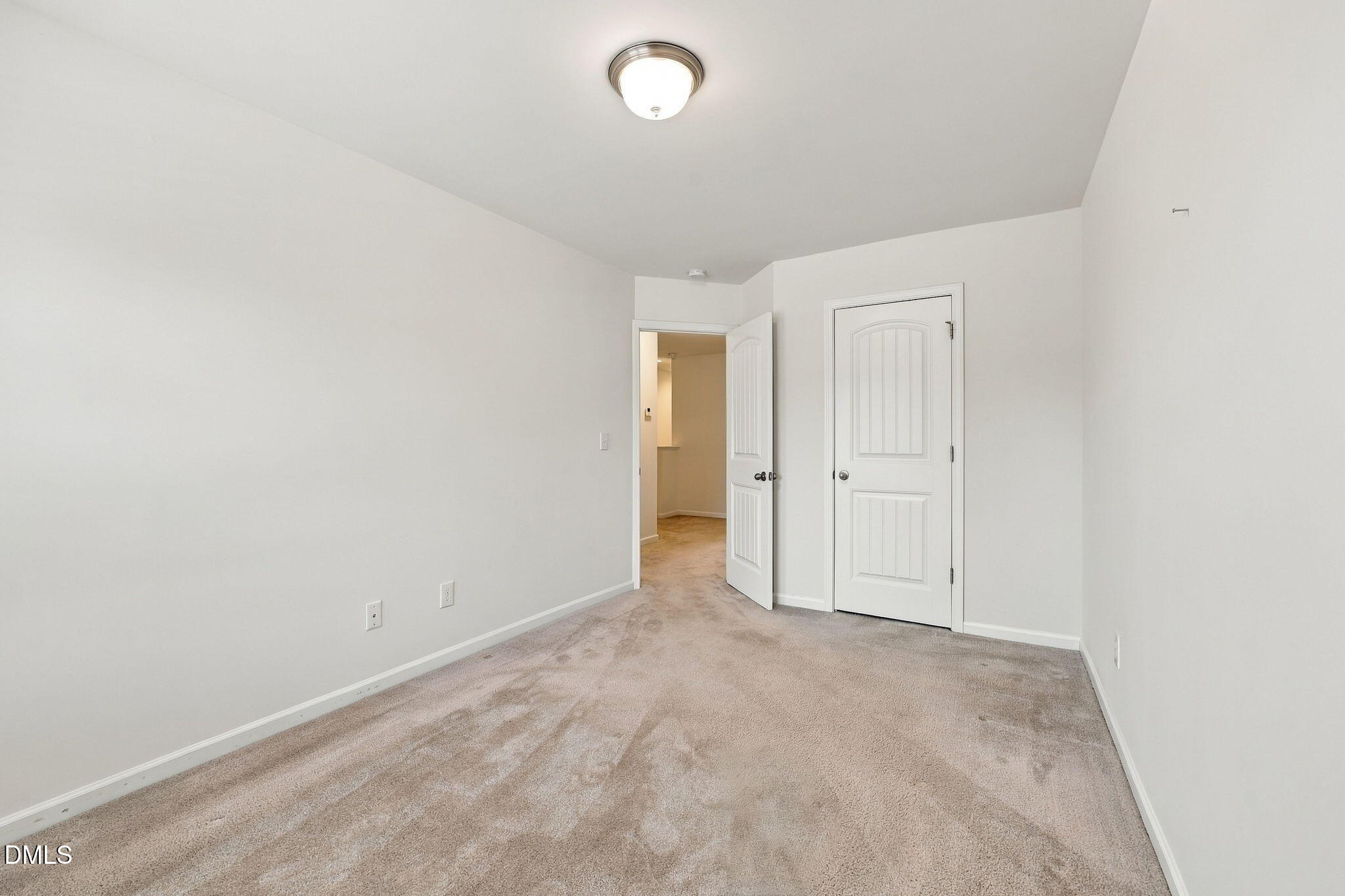 1432 Elk Falls Drive Property Photo 10