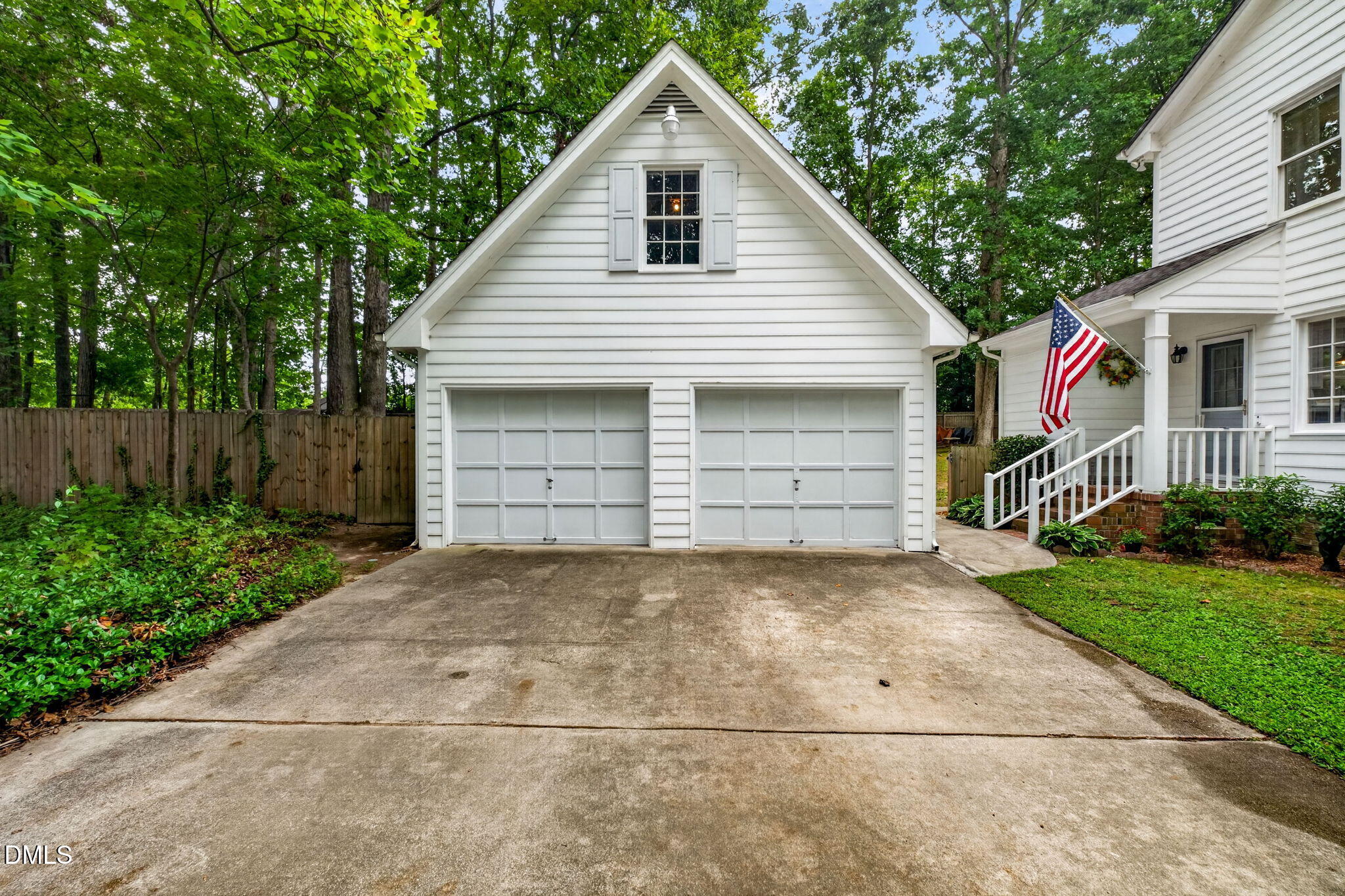 3124 Taylors Ridge Road Property Photo 3