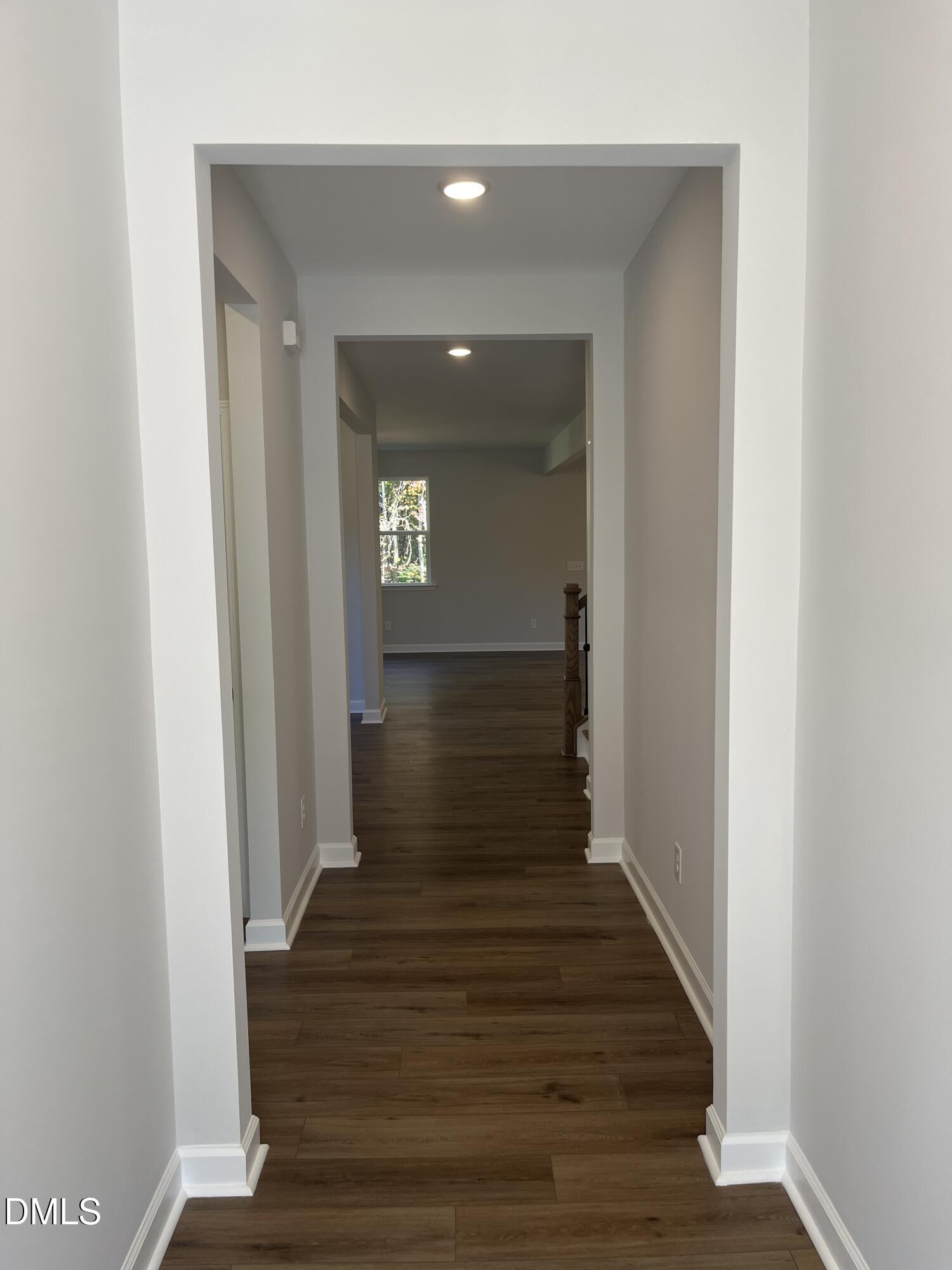 732 Dragonfly Pond Way Property Photo 3