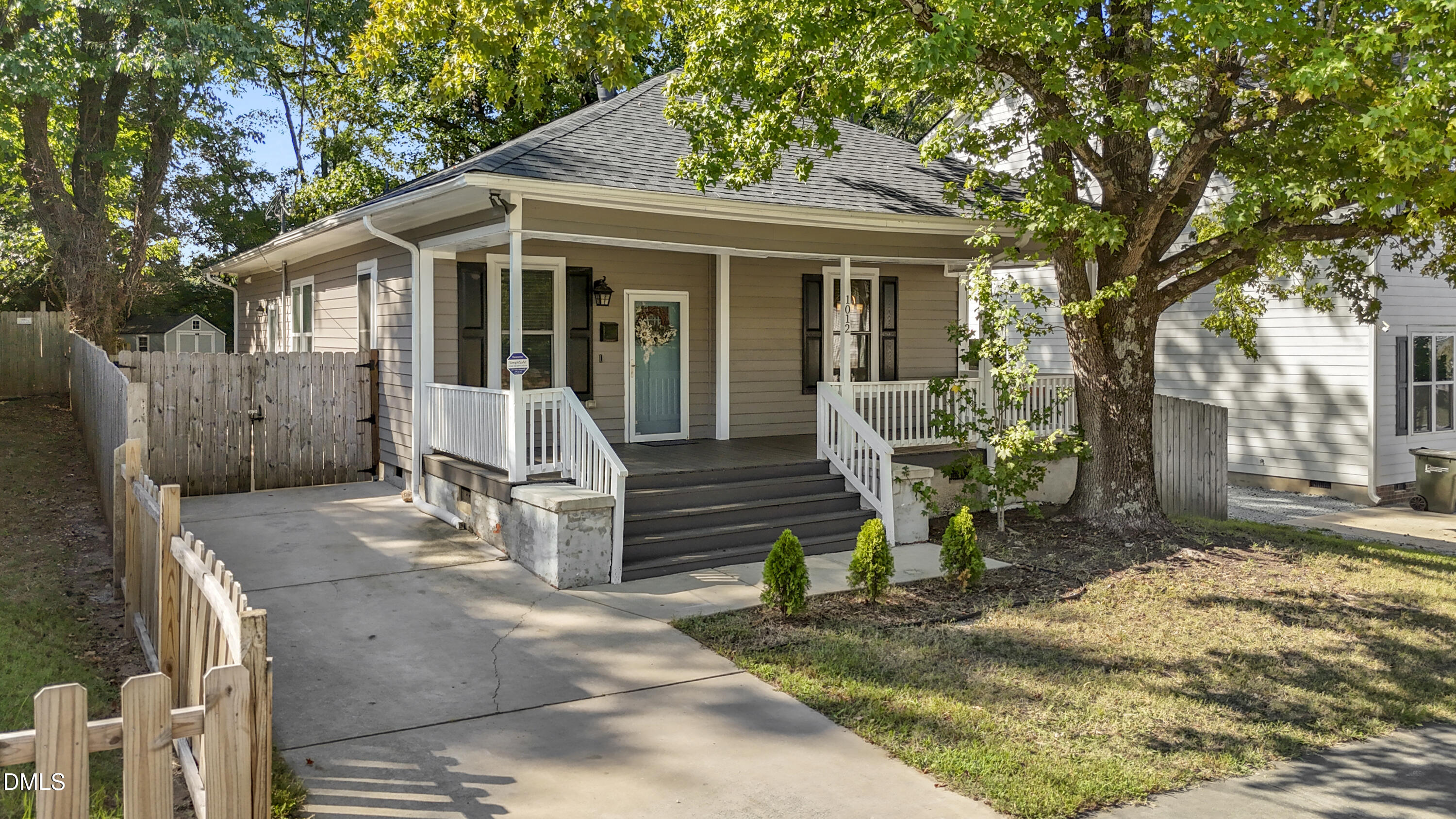 1012 Holloway Street Property Photo 1
