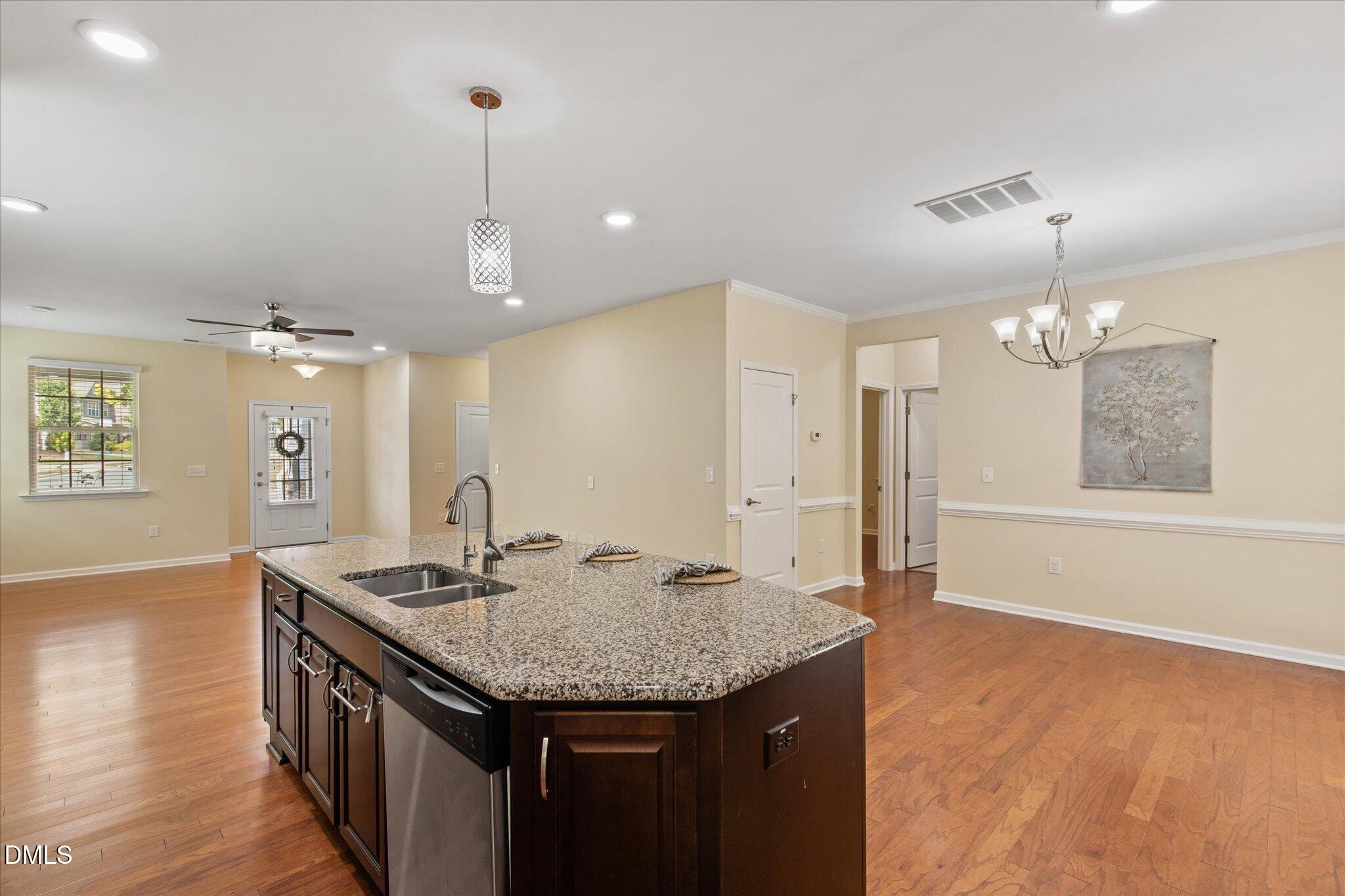 1221 Elliott Ridge Lane Property Photo 7