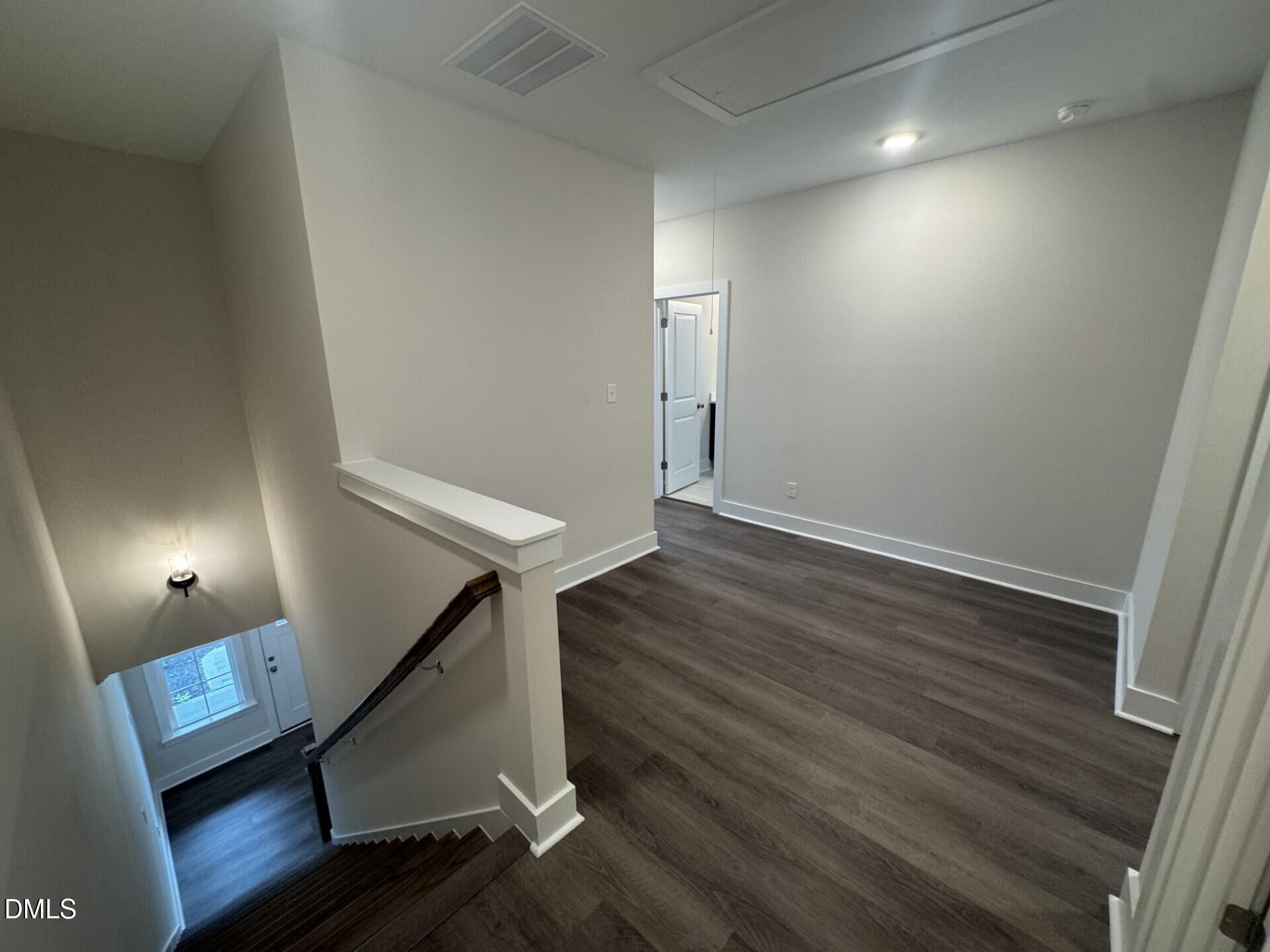 623 Marshskip Way Property Photo 12