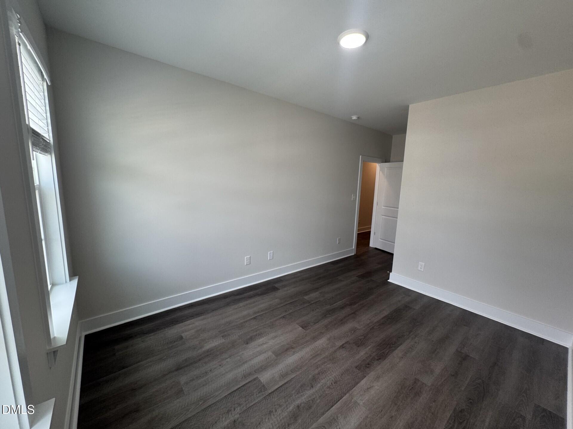 623 Marshskip Way Property Photo 23