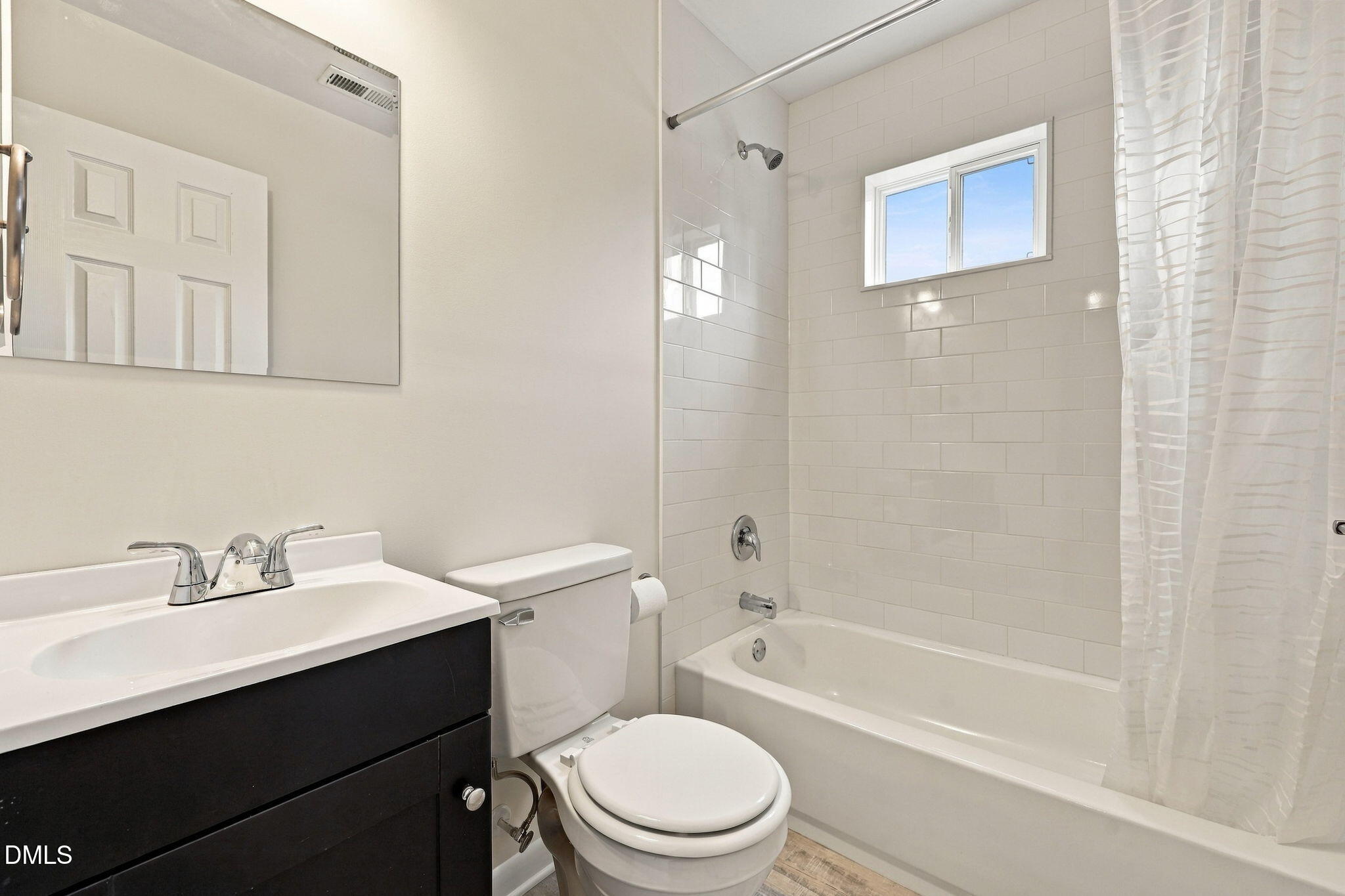 307 Elaine Street Property Photo 6