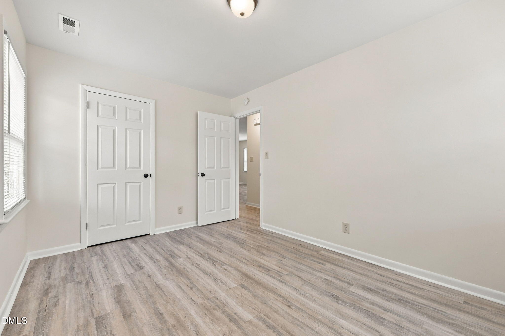307 Elaine Street Property Photo 11