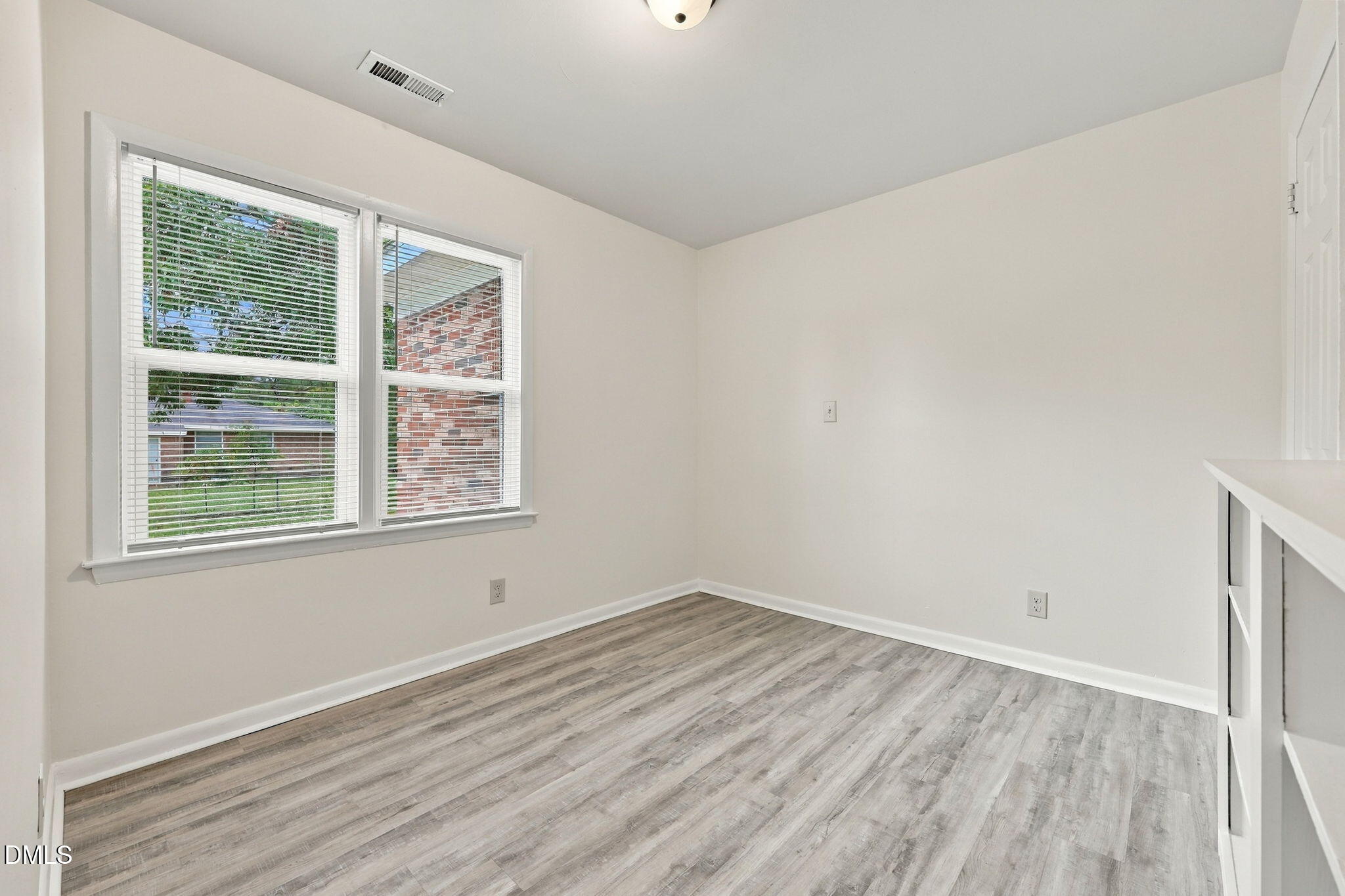 307 Elaine Street Property Photo 13