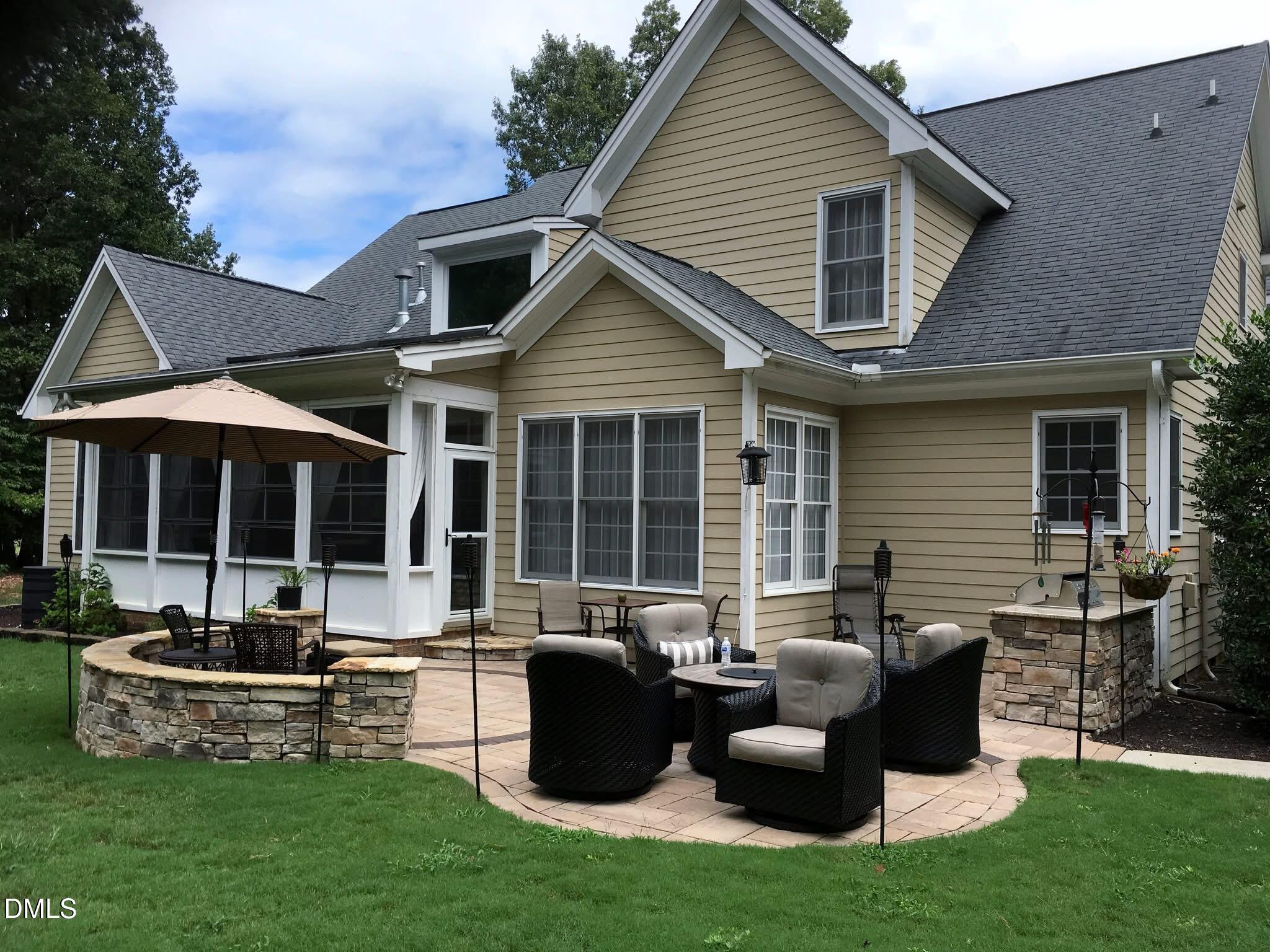 8497 Falkirk Ridge Court Property Photo 1
