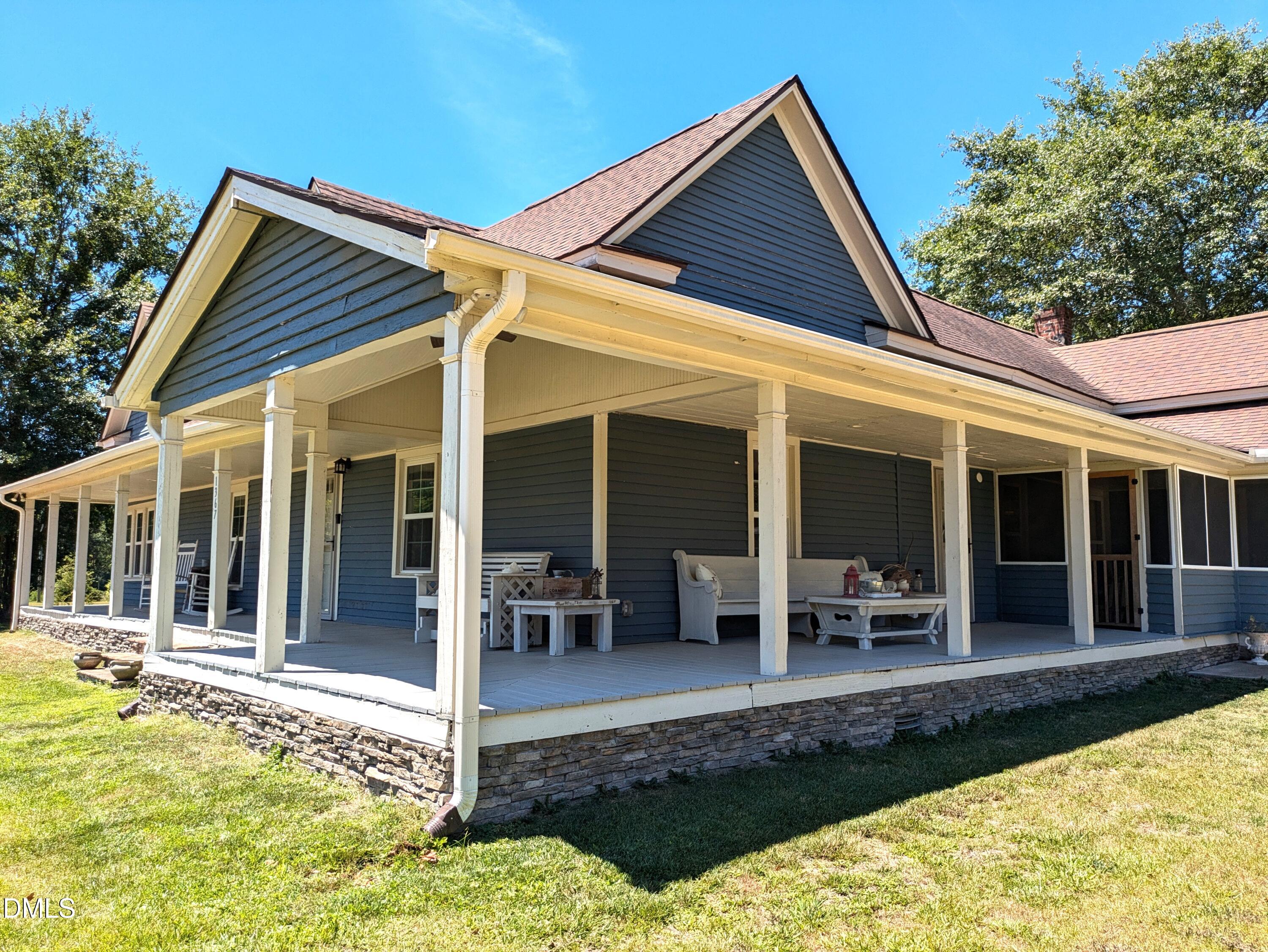1367 Wade Stephenson Road Property Photo 2