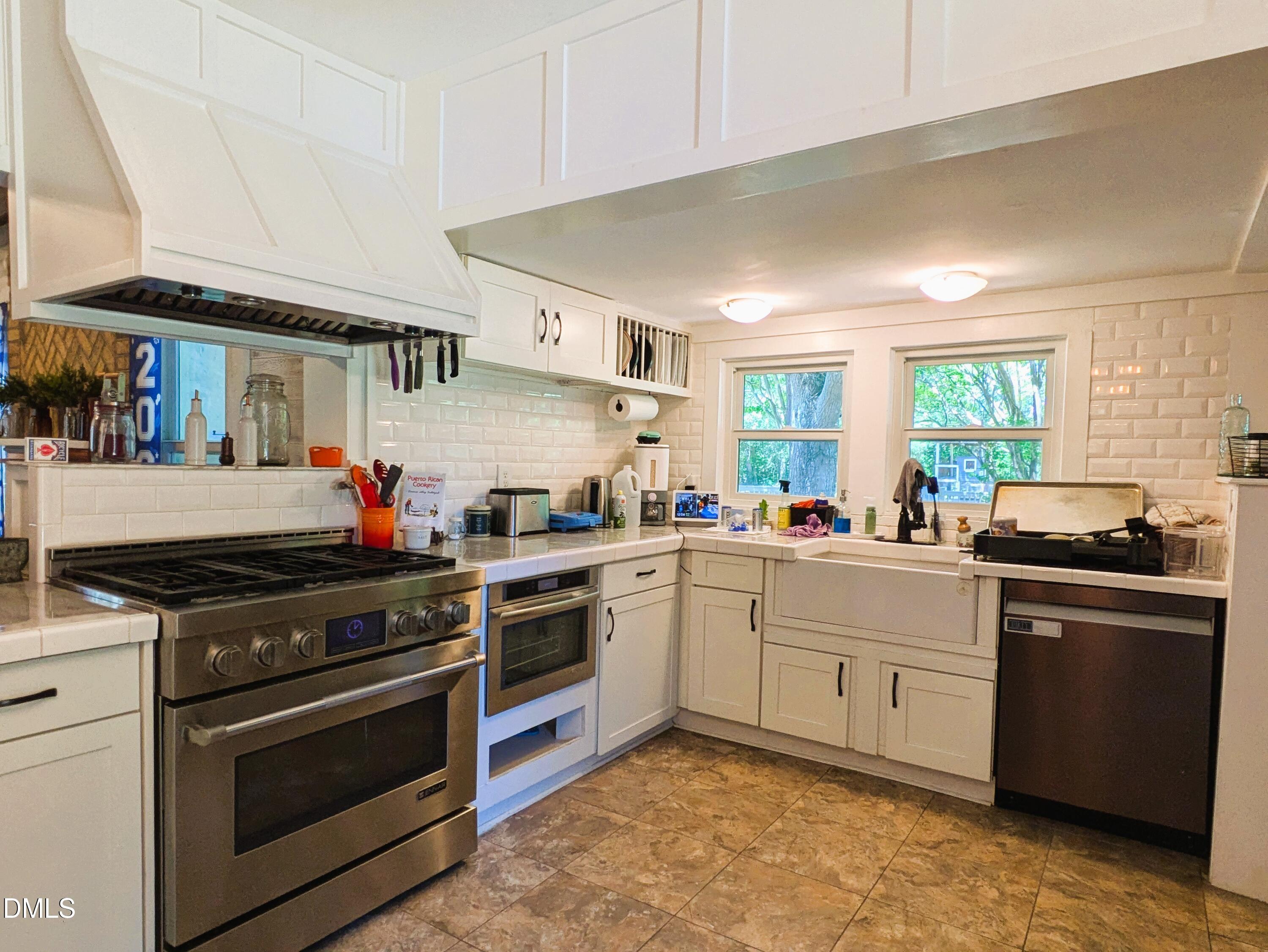 1367 Wade Stephenson Road Property Photo 3