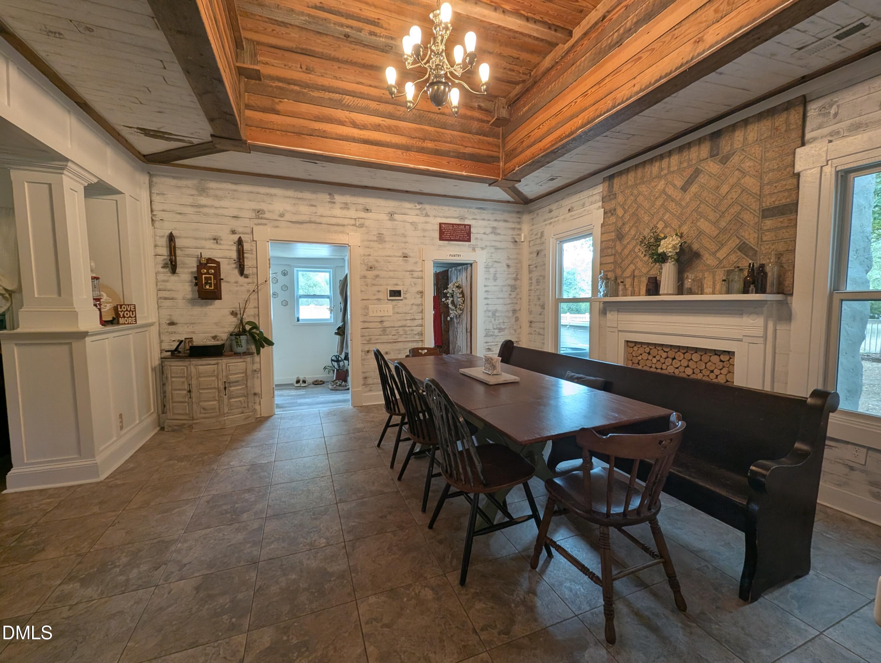 1367 Wade Stephenson Road Property Photo 6