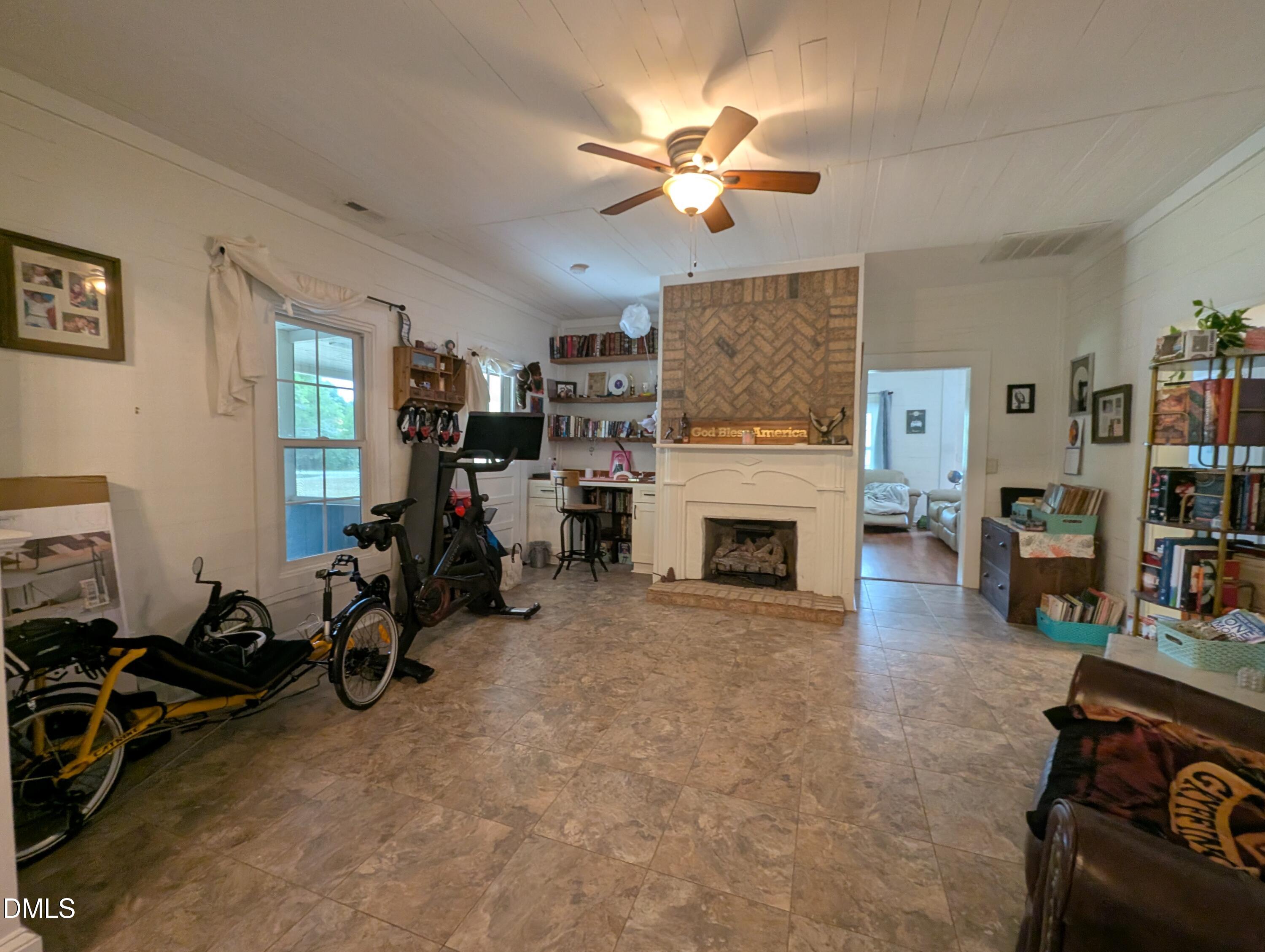 1367 Wade Stephenson Road Property Photo 8