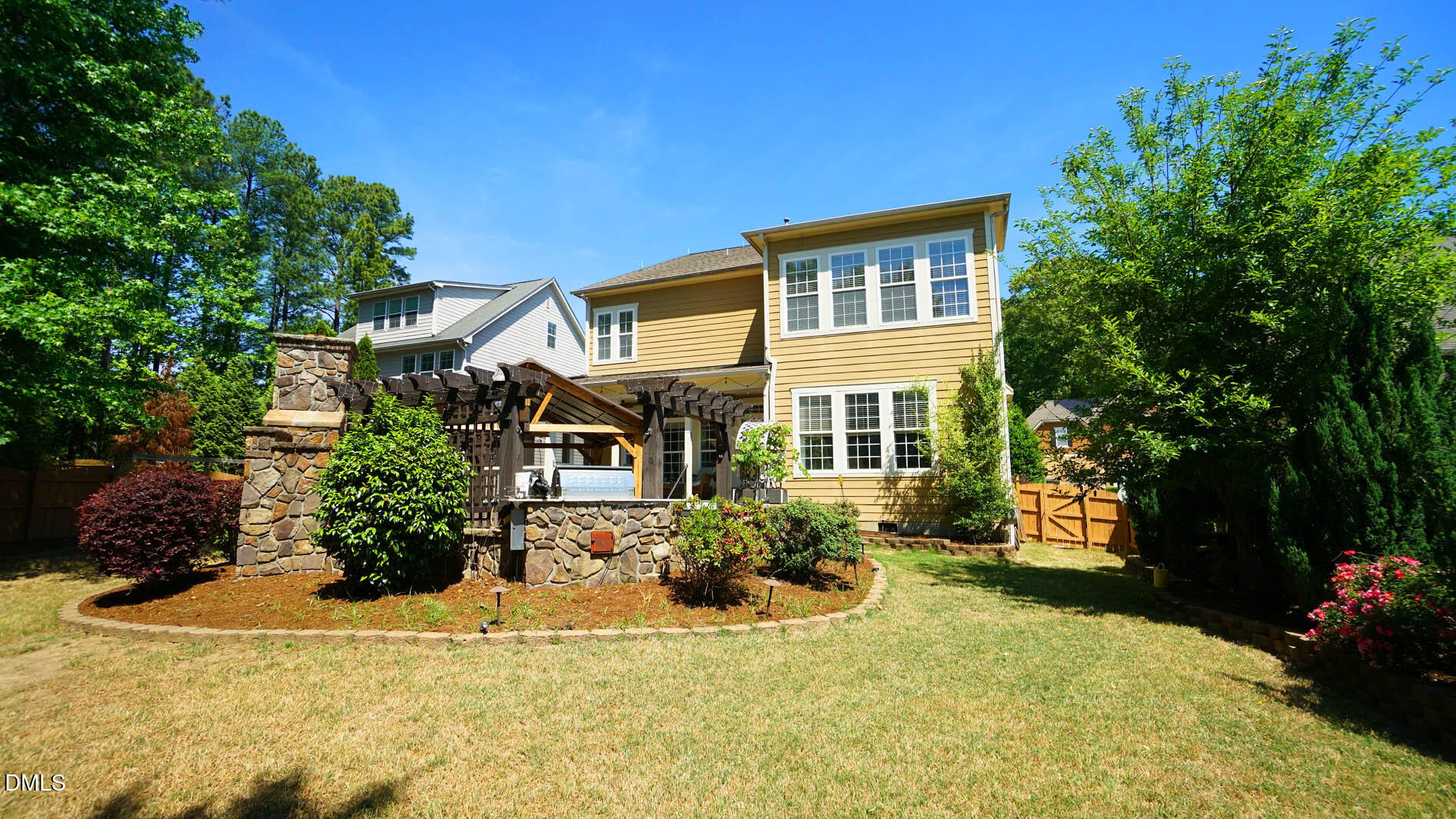 8607 Stonechase Drive Property Photo 6