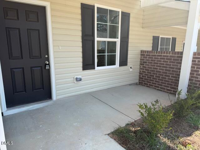 408 Meridian Crossing Property Photo 2