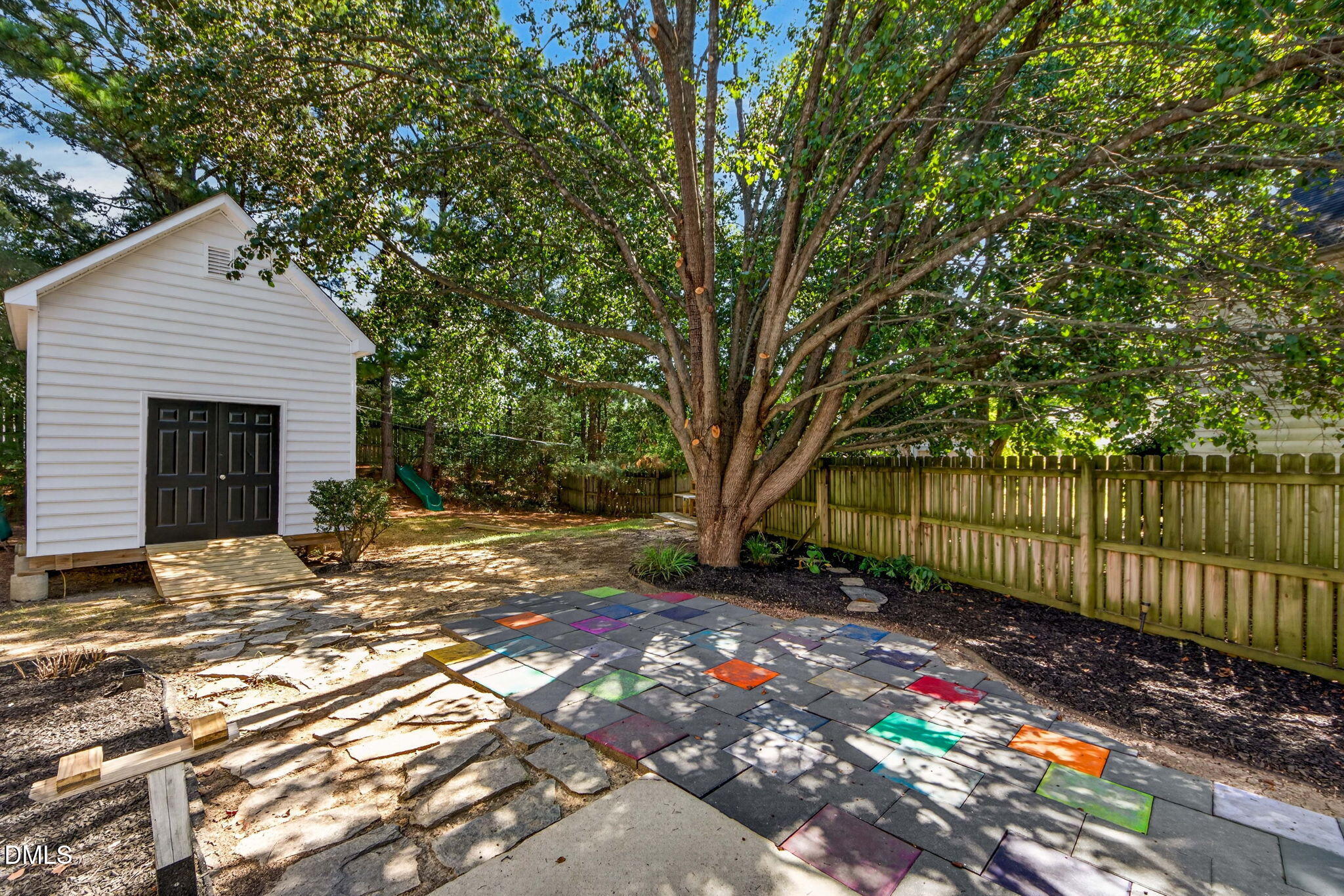 215 Windcap Drive Property Photo 15