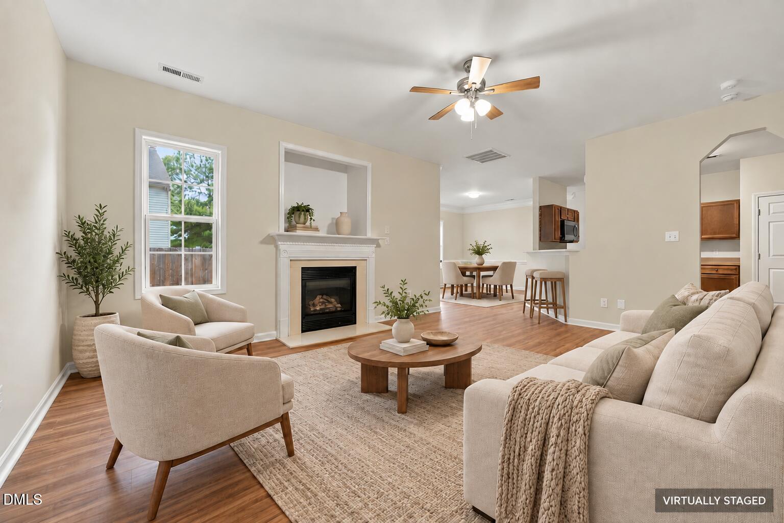 1602 Flowering Peach Trail Property Photo 7