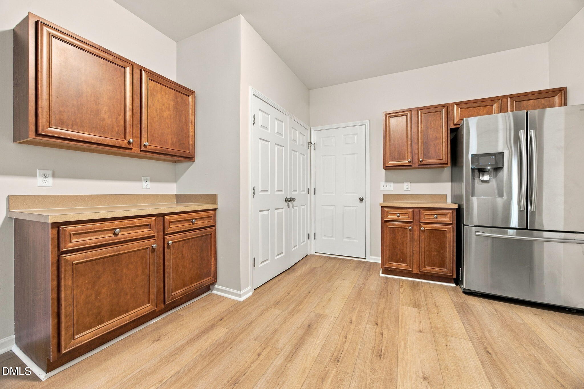 1602 Flowering Peach Trail Property Photo 15