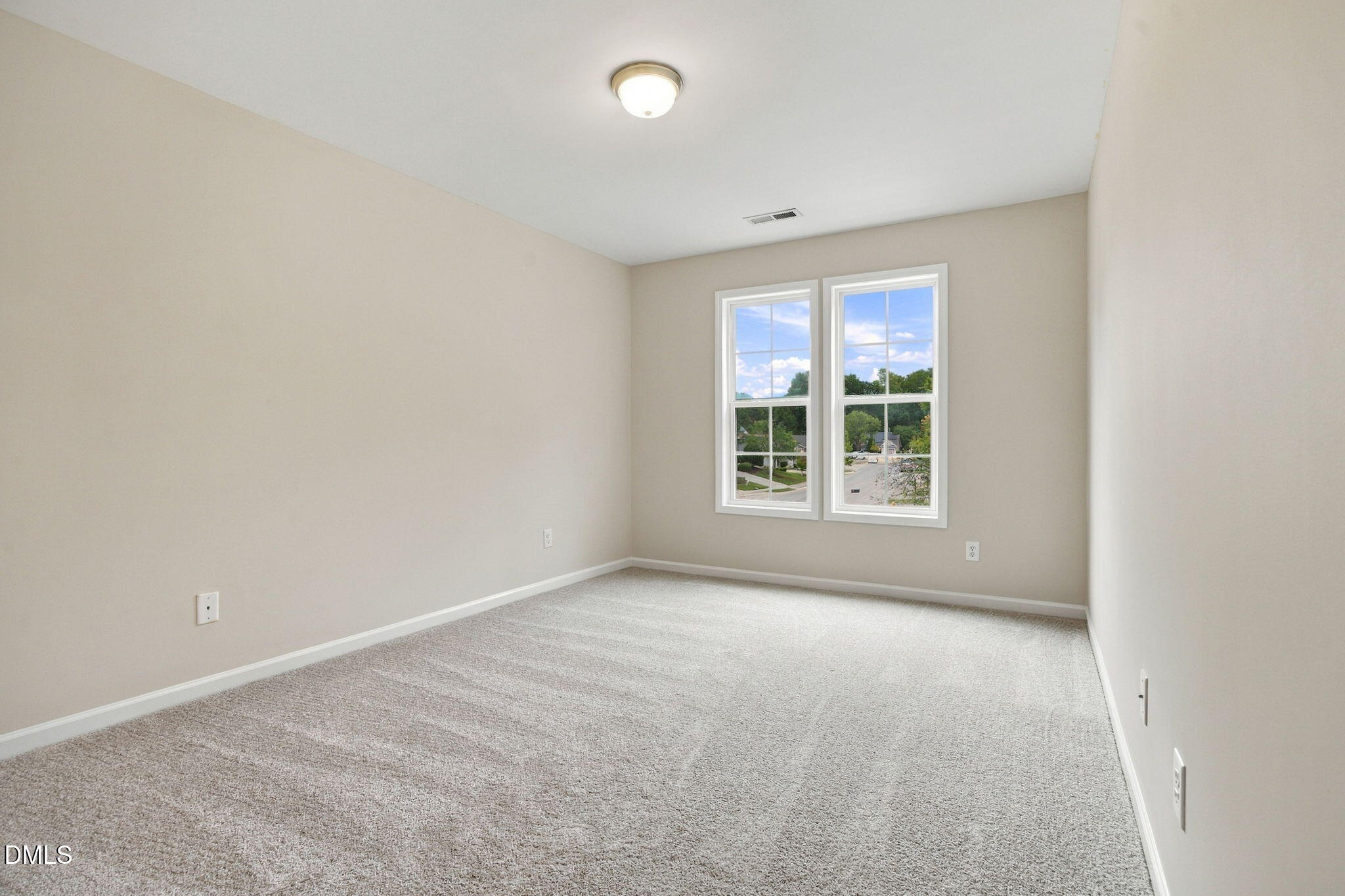 1602 Flowering Peach Trail Property Photo 30