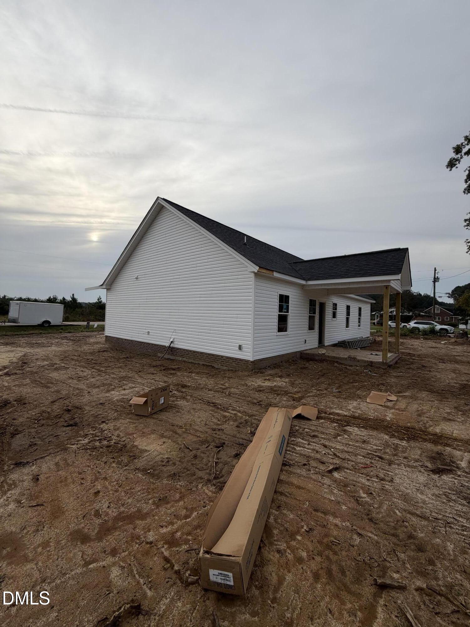 237 Baker Street Property Photo 4