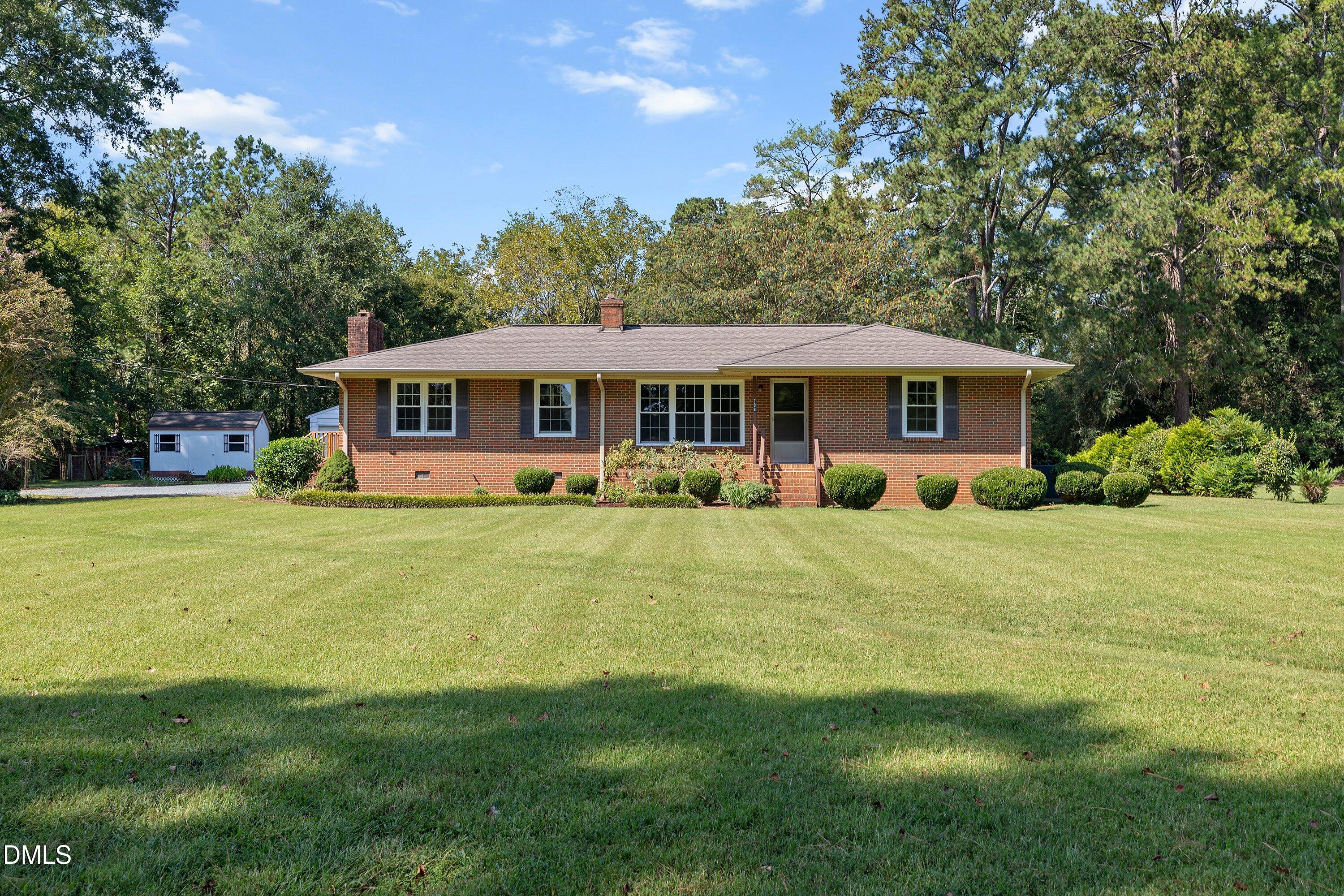 798 Sanford Road Property Photo 1