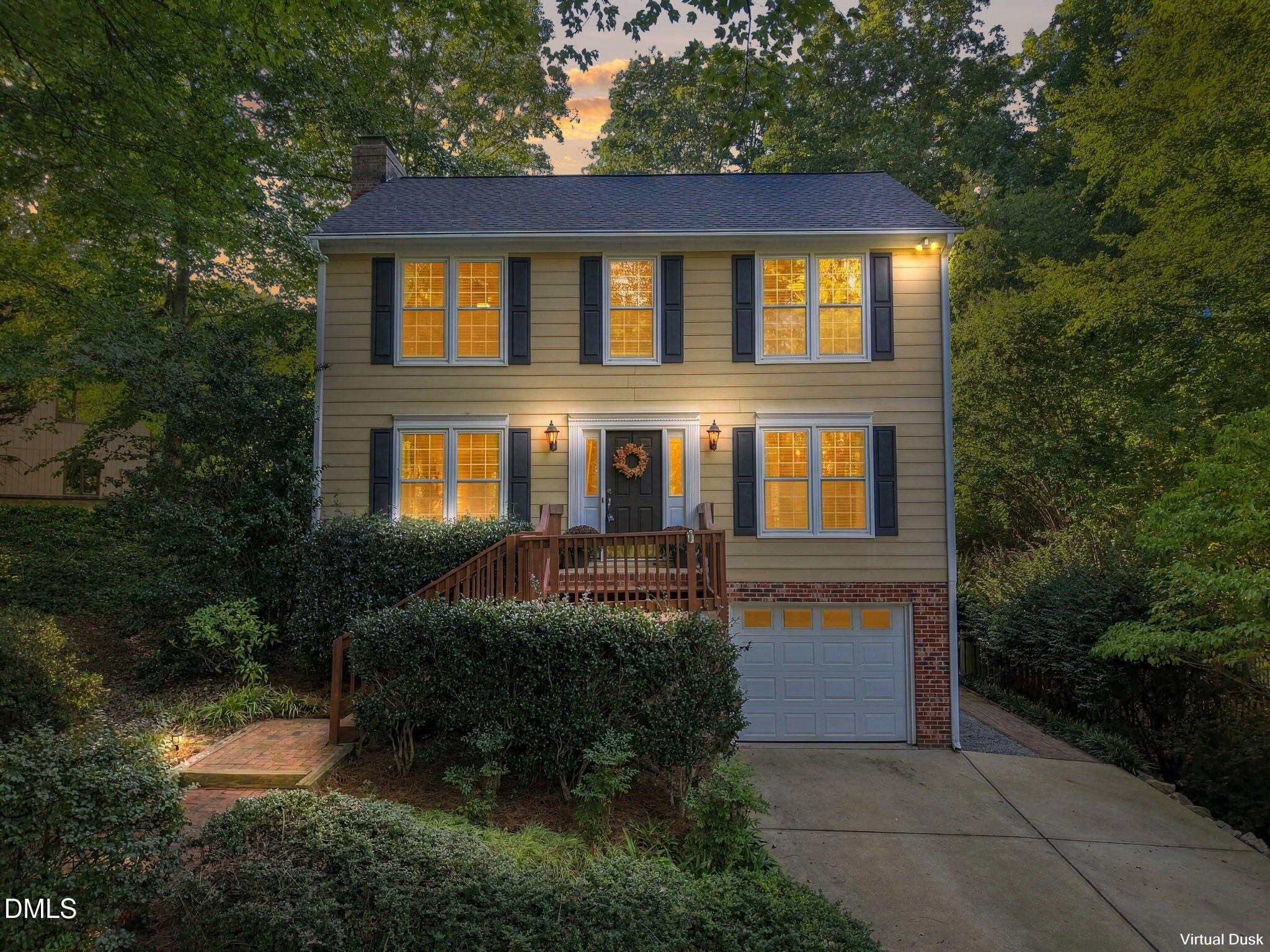 6305 Lakeway Drive Property Photo 1