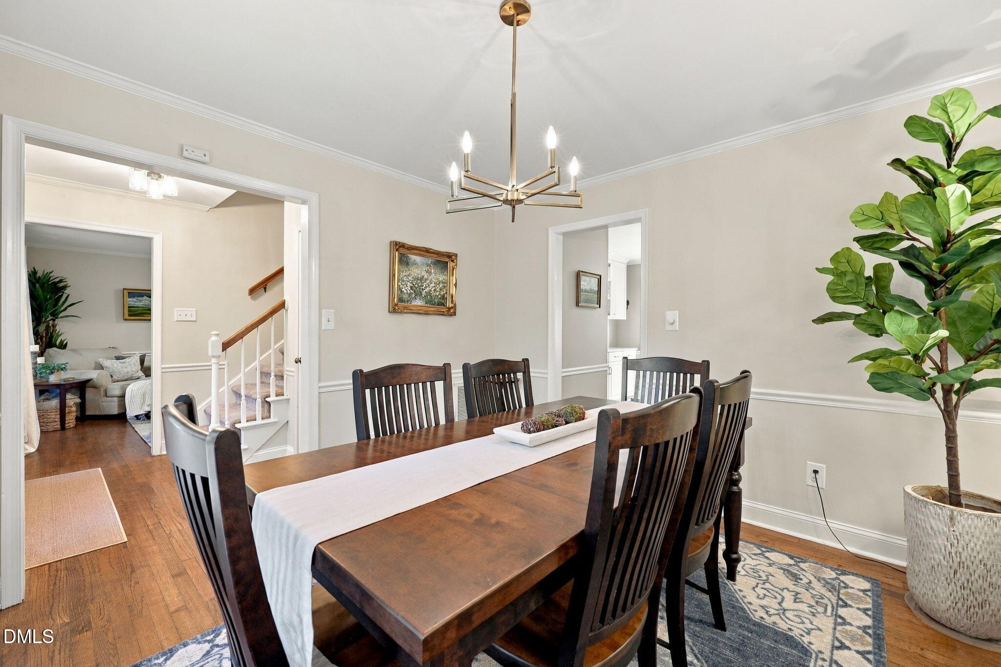6305 Lakeway Drive Property Photo 13