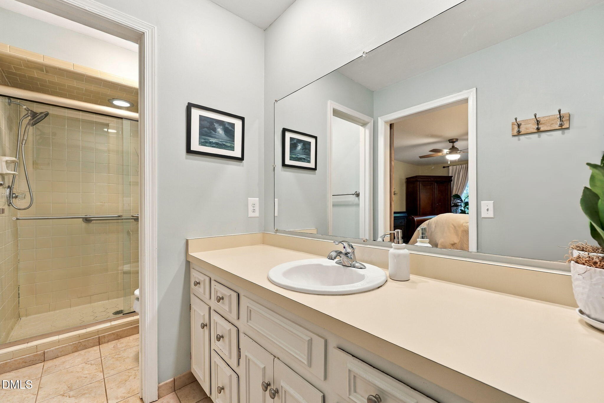 6305 Lakeway Drive Property Photo 28