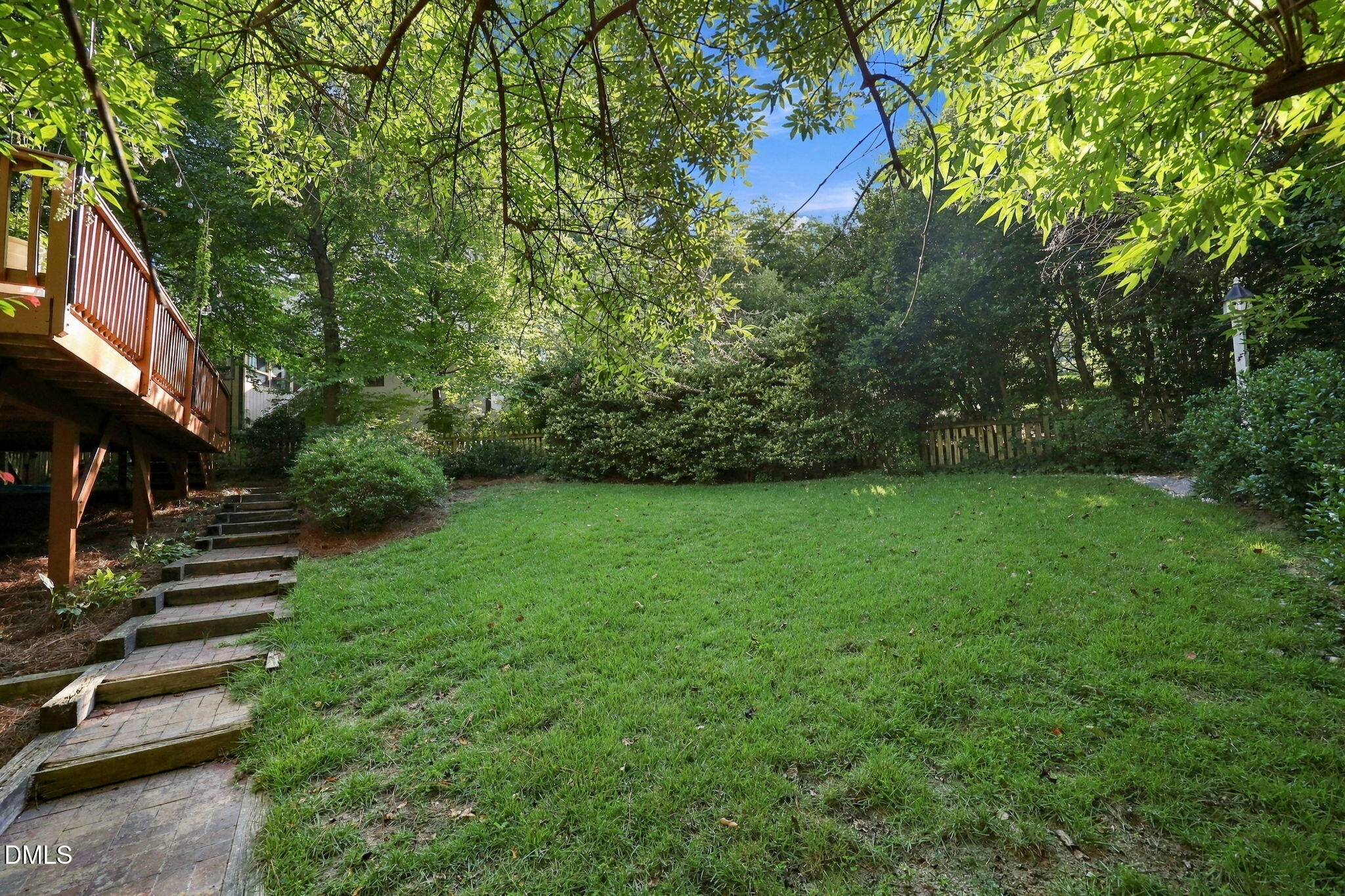 6305 Lakeway Drive Property Photo 40