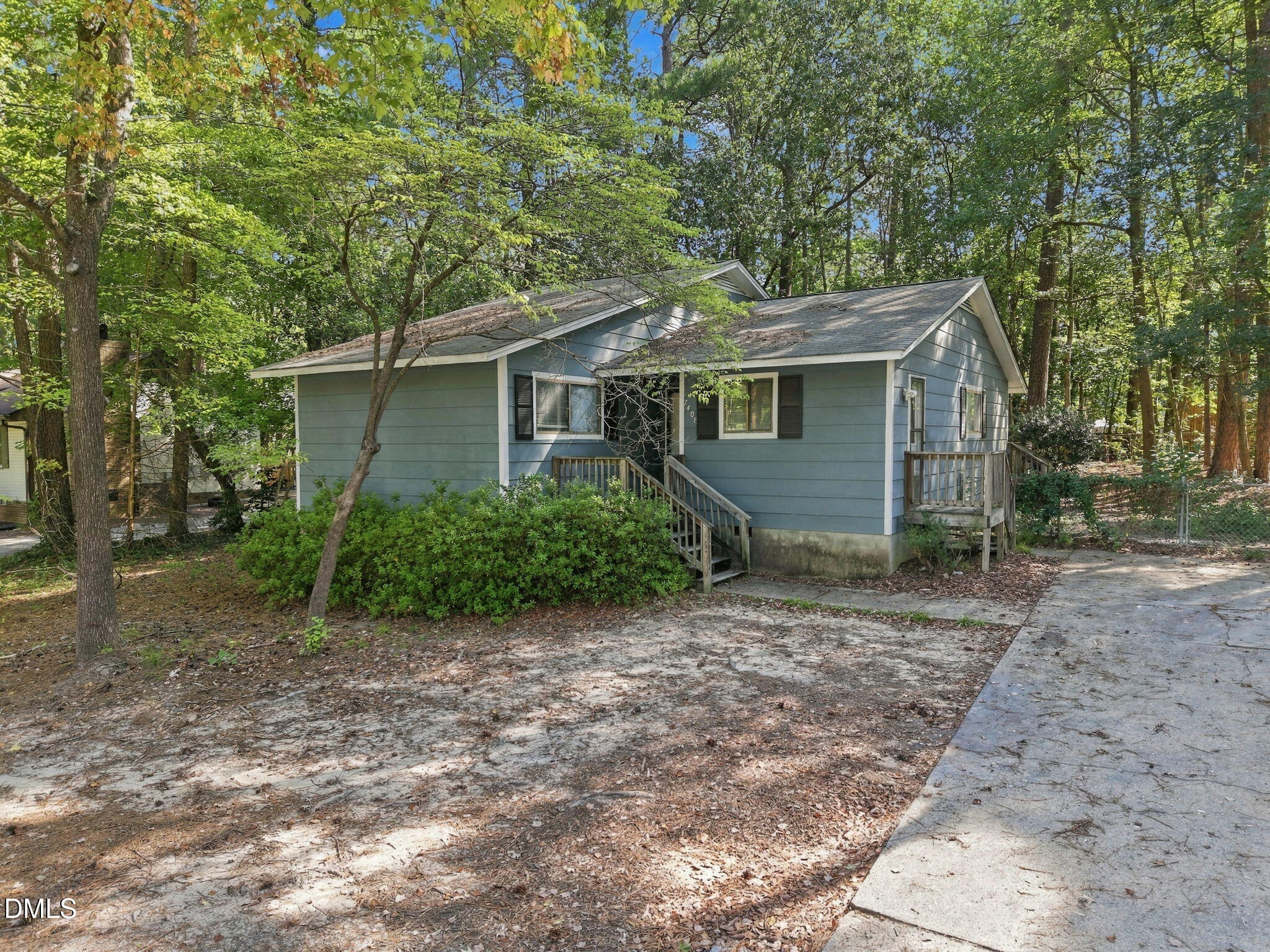 7408 Ray Road Property Photo 1