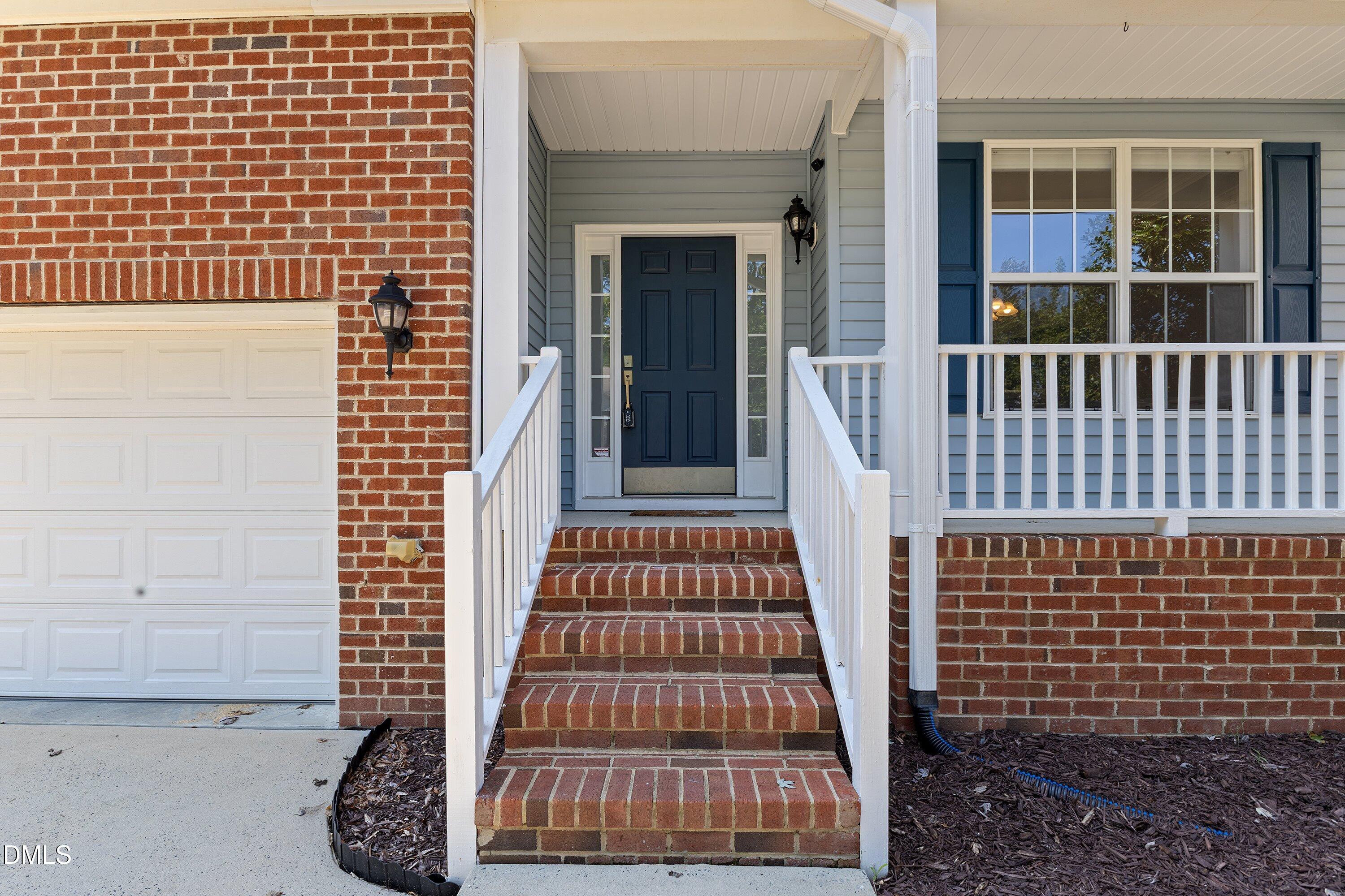 5812 Catskill Court Property Photo 3